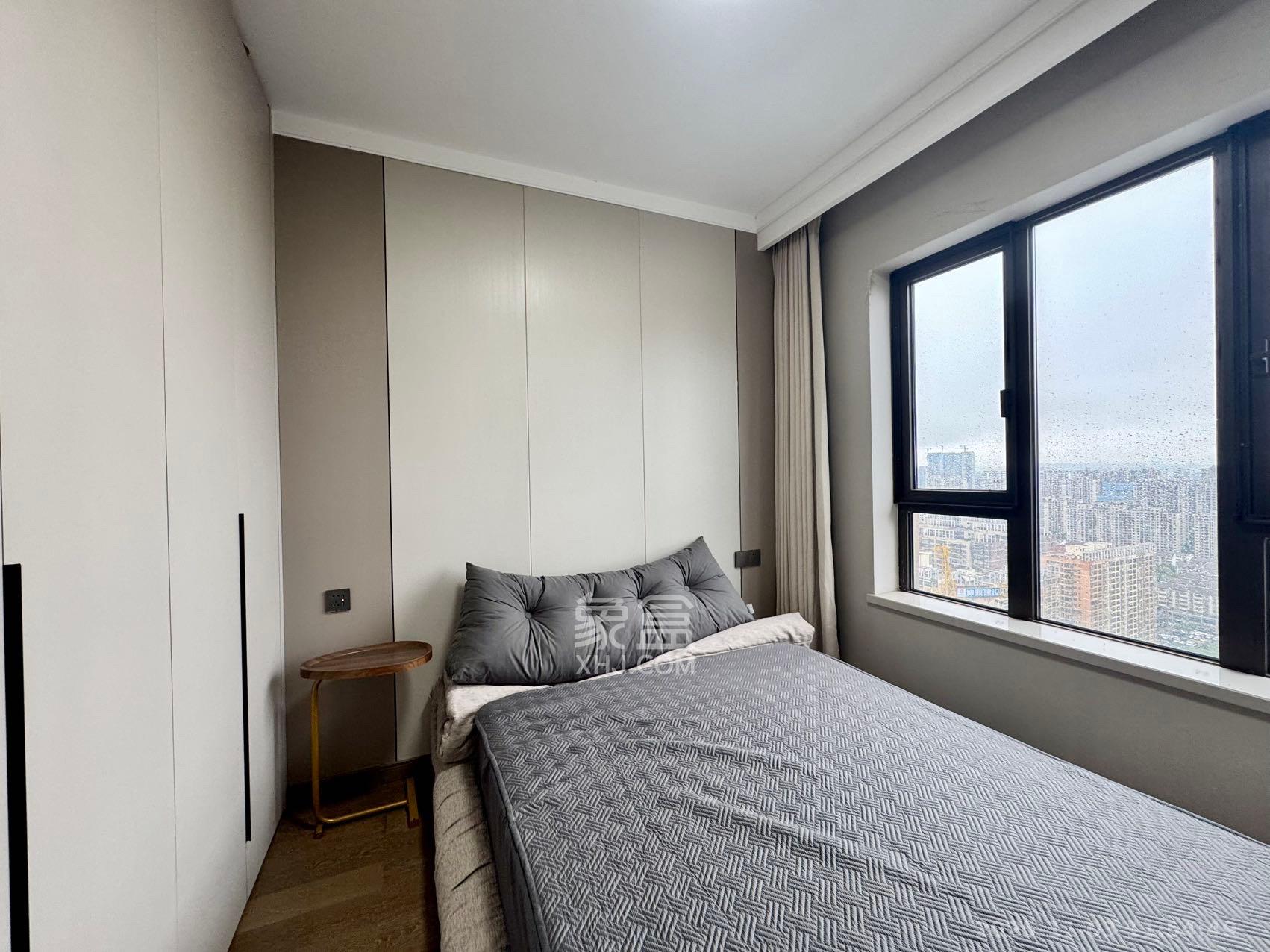 龙湖铂金中心（龙湖春江郦城）  3室1厅2卫    6000.0元/月室内图