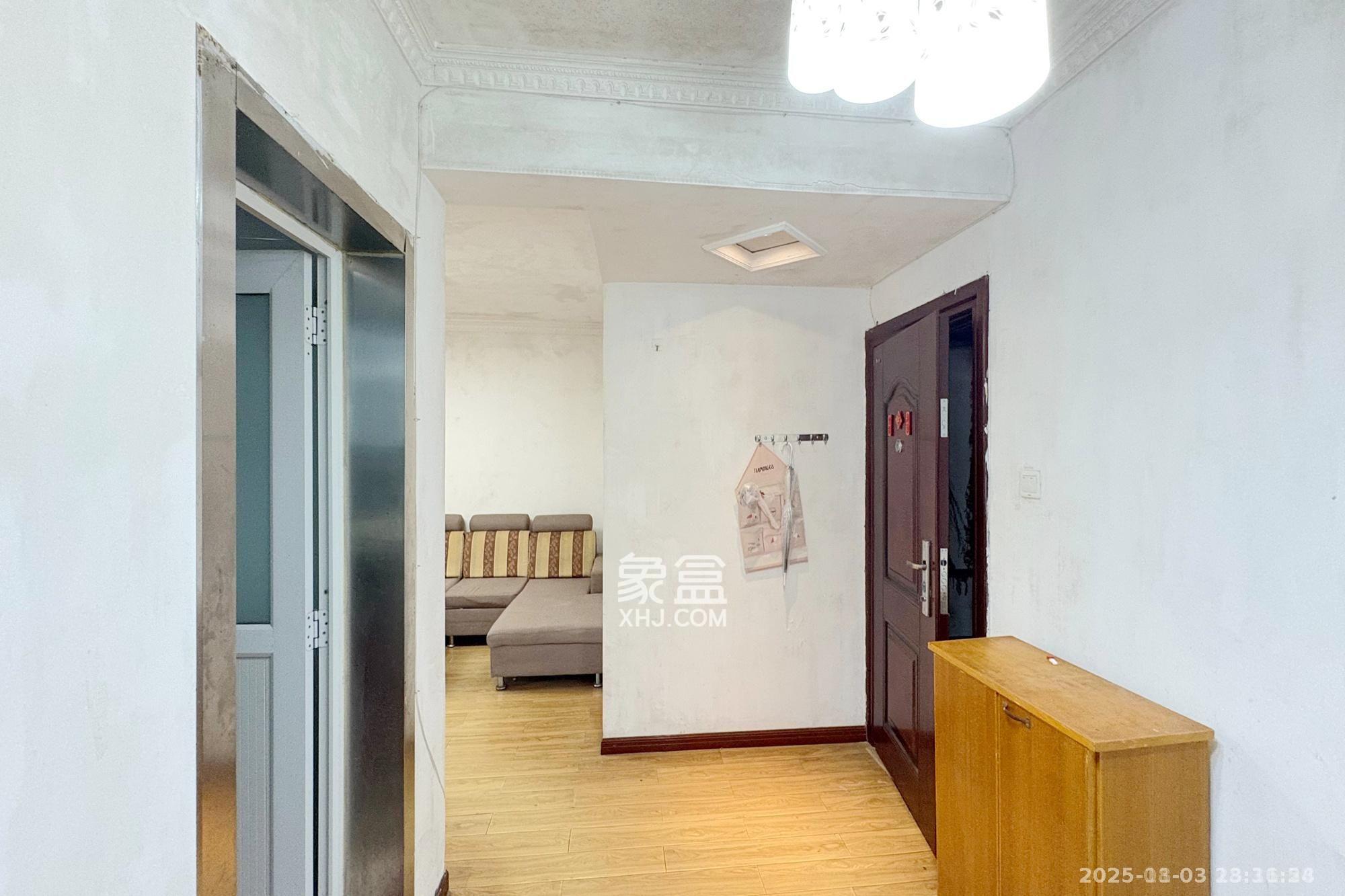 雍景园 2室2厅1卫 2100.0元/月 雍景园 2室2厅1卫 2100.0元/月室内图