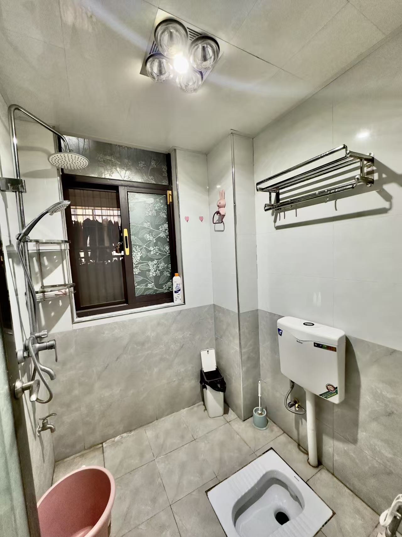 英伦星海湾 2室0厅0卫 2100.0元/月 英伦星海湾 2室0厅0卫 2100.0元/月室内图