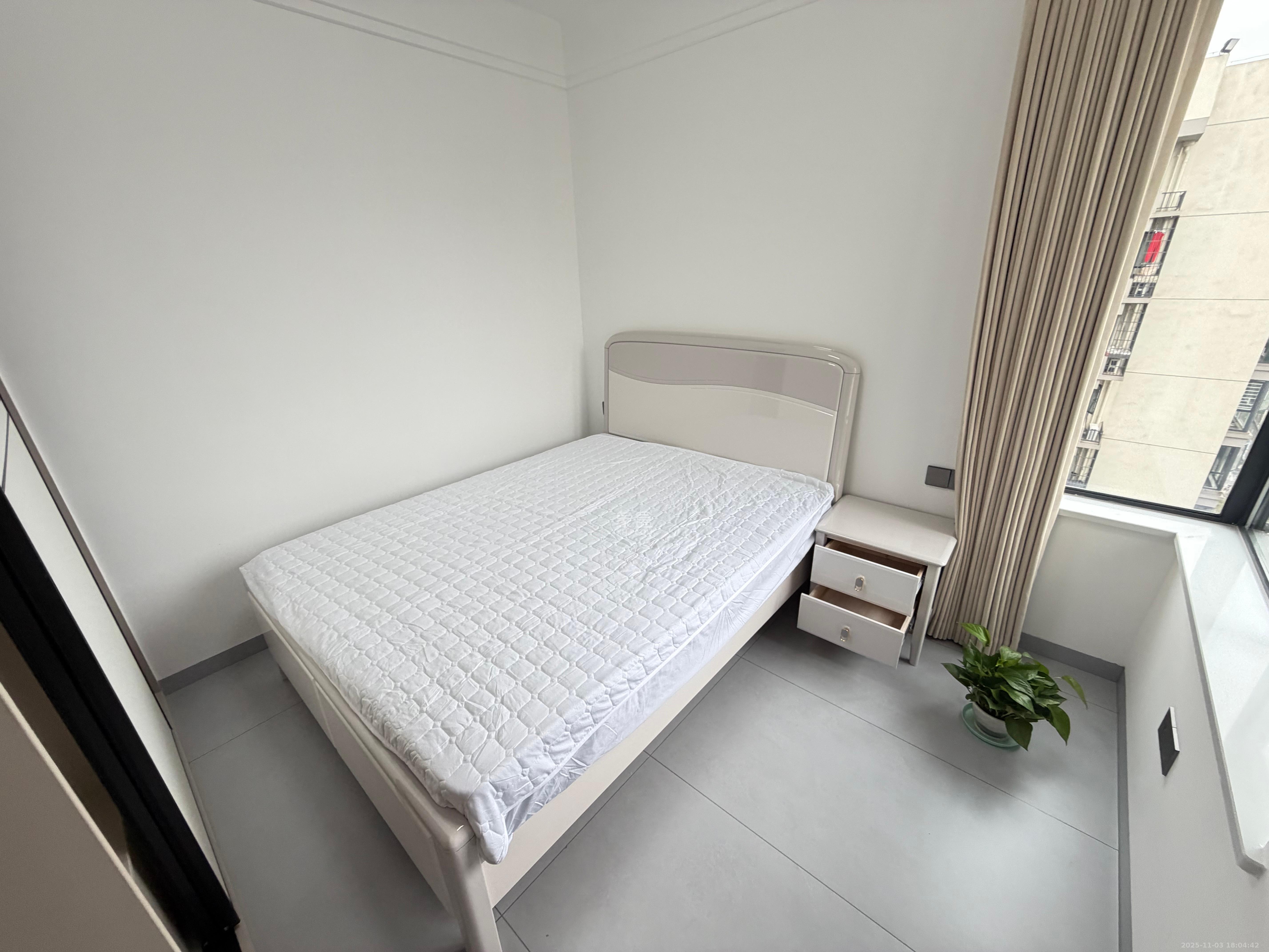 惟智园安置小区 2室2厅1卫 1800.0元/月 惟智园安置小区 2室2厅1卫 1800.0元/月室内图