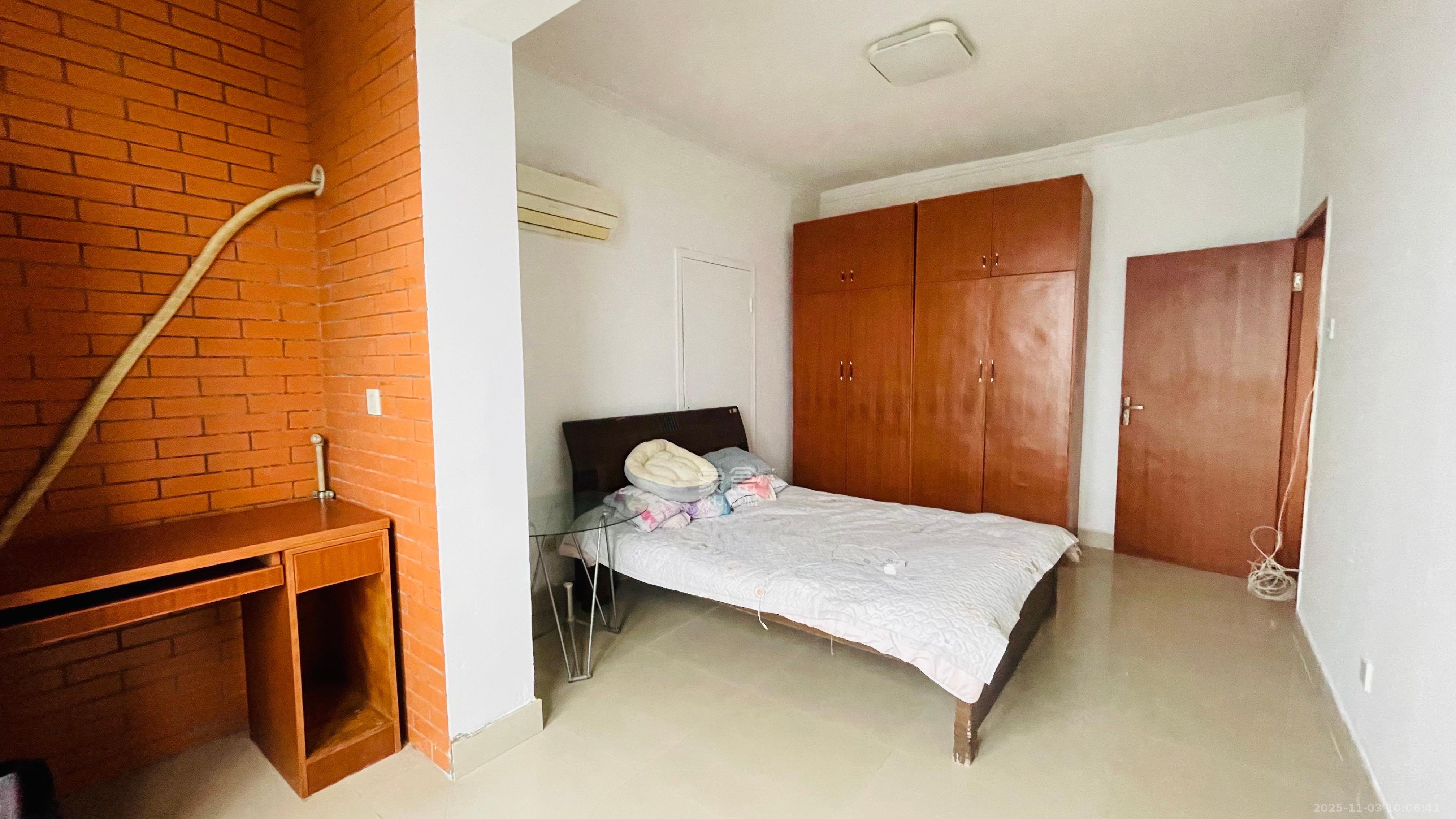 天剑华城 1室1厅1卫 1400.0元/月 天剑华城 1室1厅1卫 1400.0元/月室内图