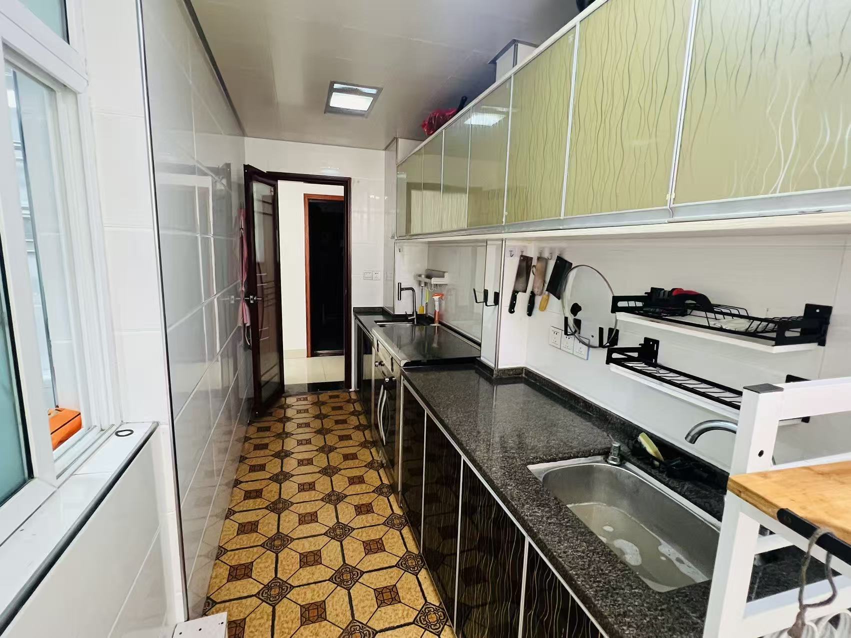 学府花园(文苑瑞景) 2室2厅1卫 1200.0元/月 学府花园(文苑瑞景) 2室2厅1卫 1200.0元/月室内图