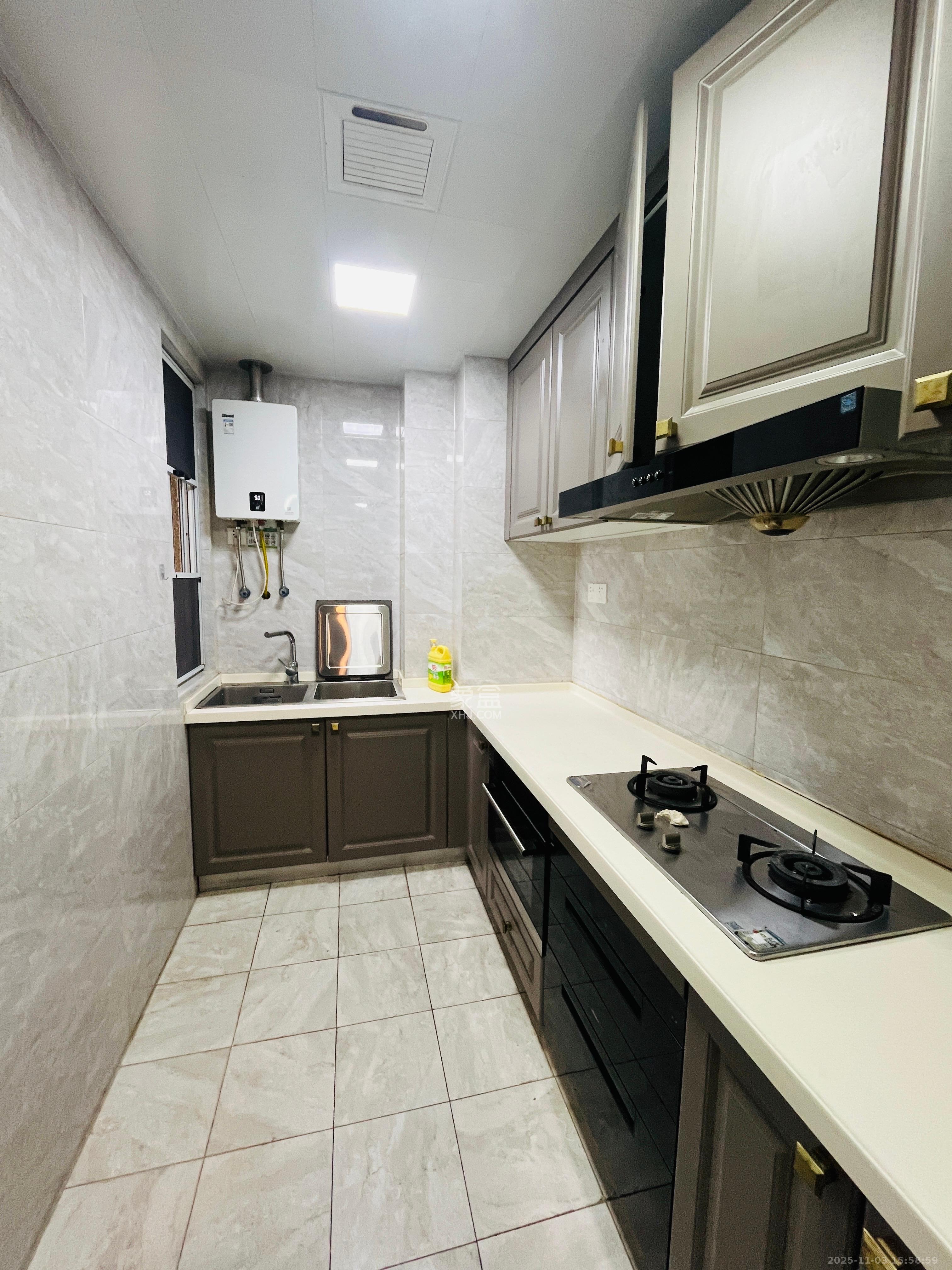 金地中交麓谷香颂(金地中交雅苑)  3室2厅2卫    3200.0元/月室内图