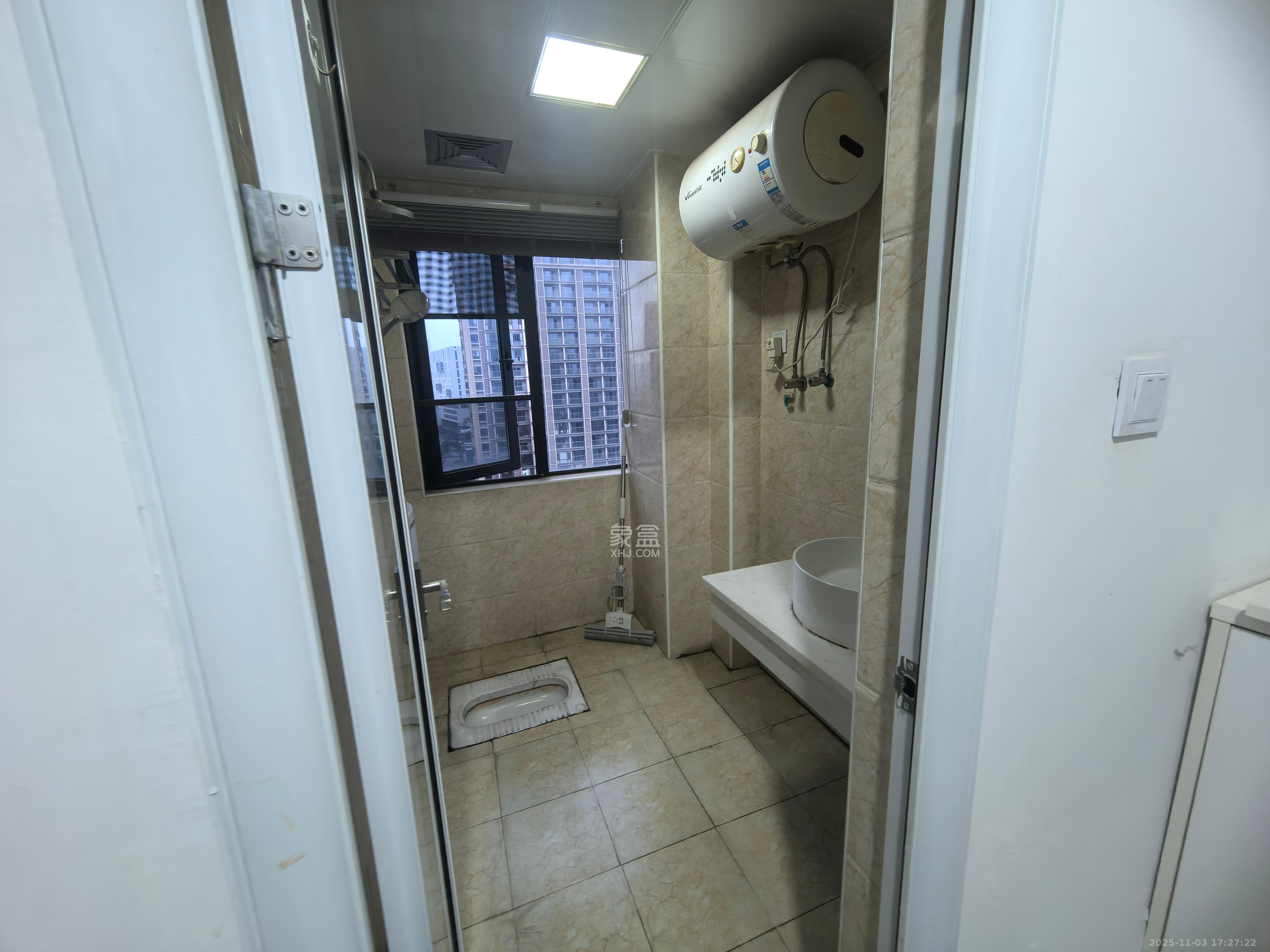 创世纪广场  1室1厅1卫    1100.0元/月室内图