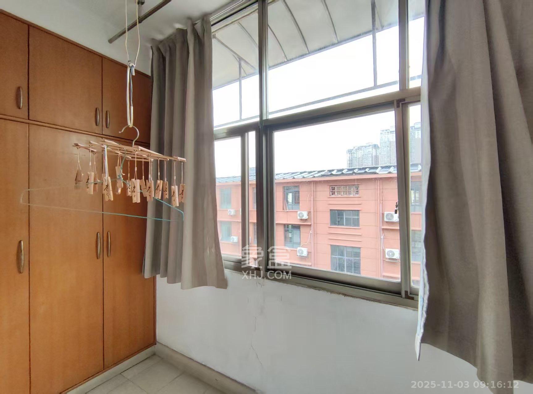 左家塘美印宿舍  1室1厅1卫    1400.0元/月室内图