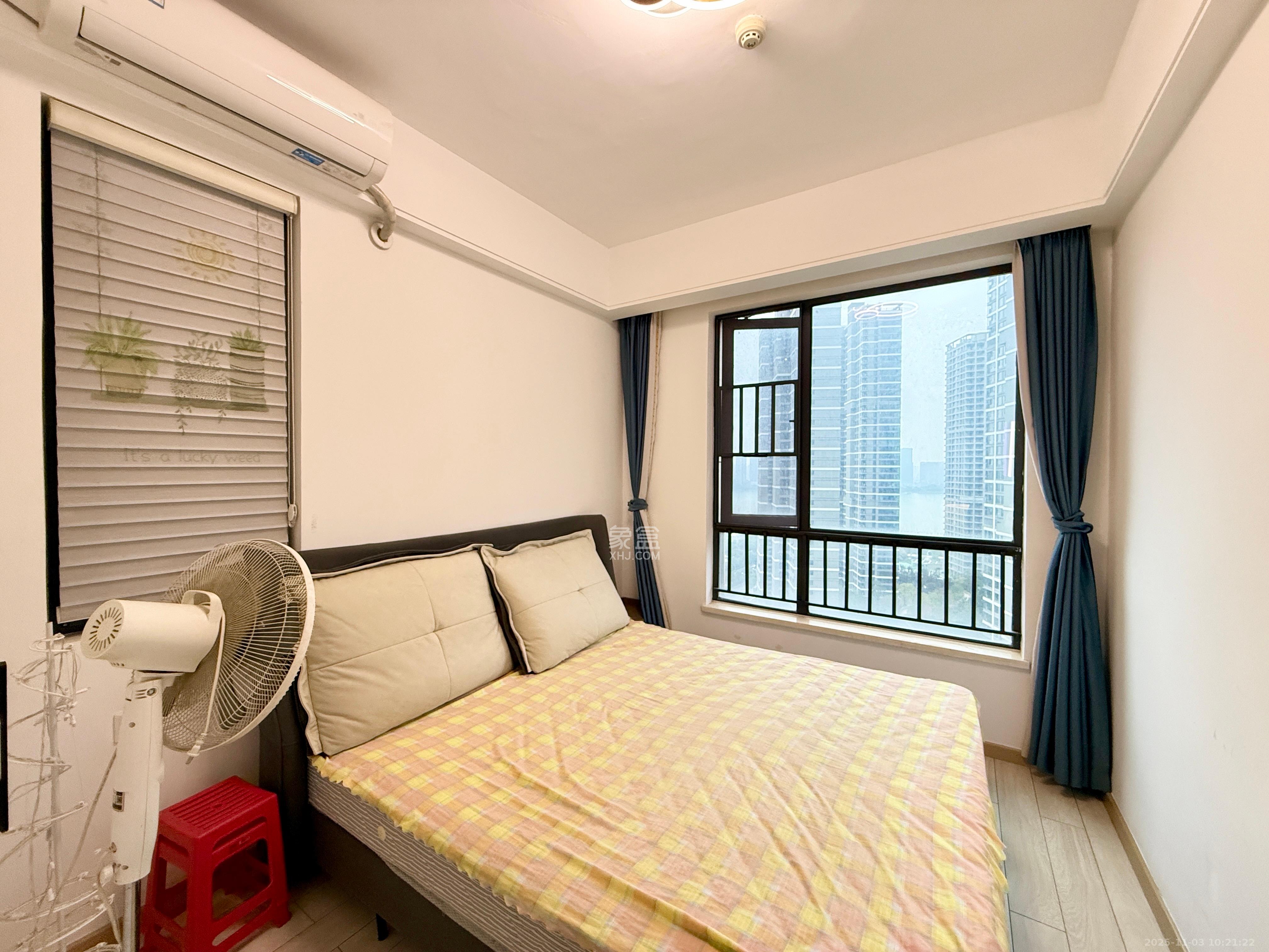 启迪协信中心 2室2厅1卫 2600.0元/月 启迪协信中心 2室2厅1卫 2600.0元/月室内图