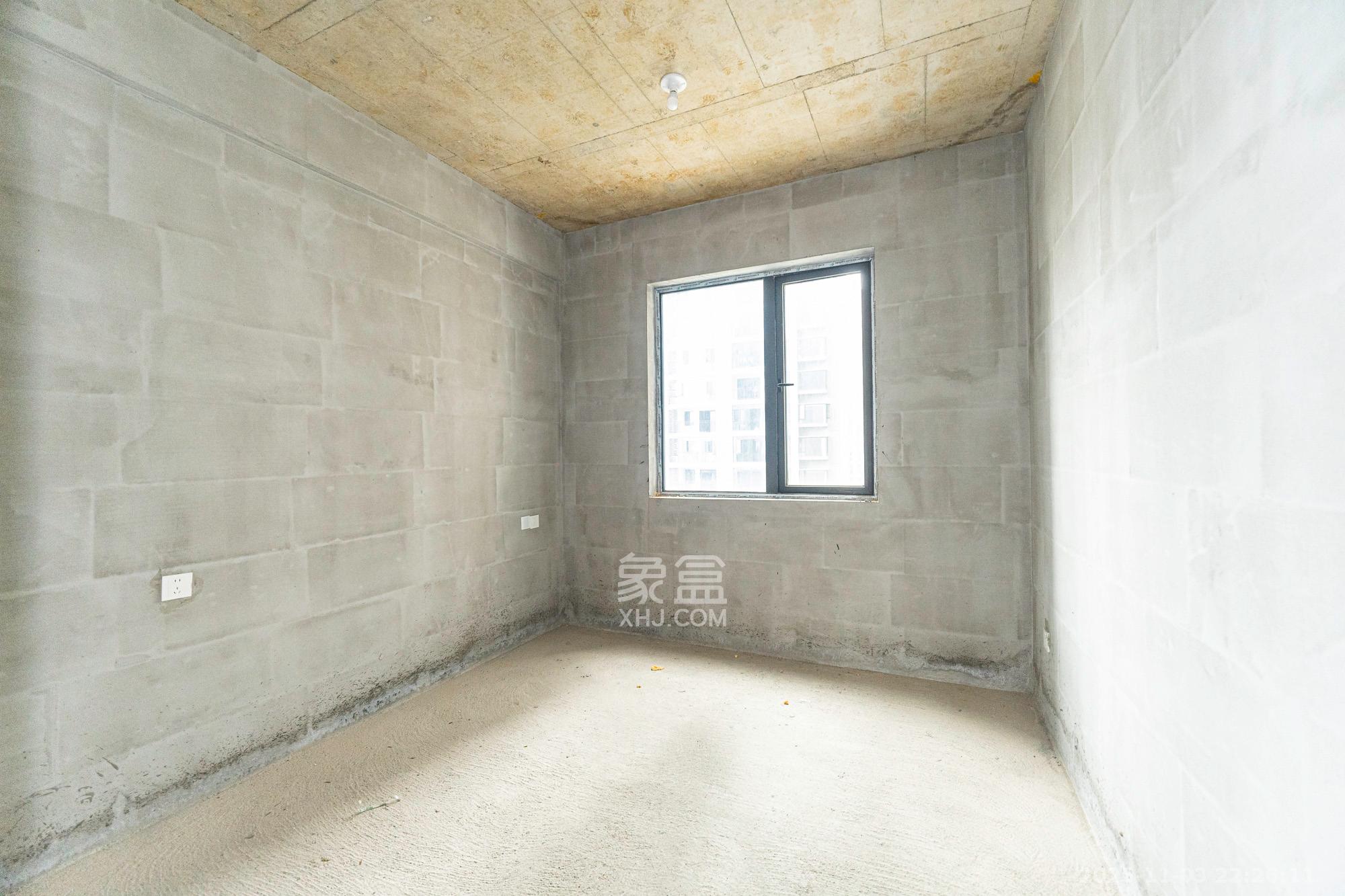 和顺府 4室2厅2卫 120.0万 和顺府 4室2厅2卫 120.0万卧室