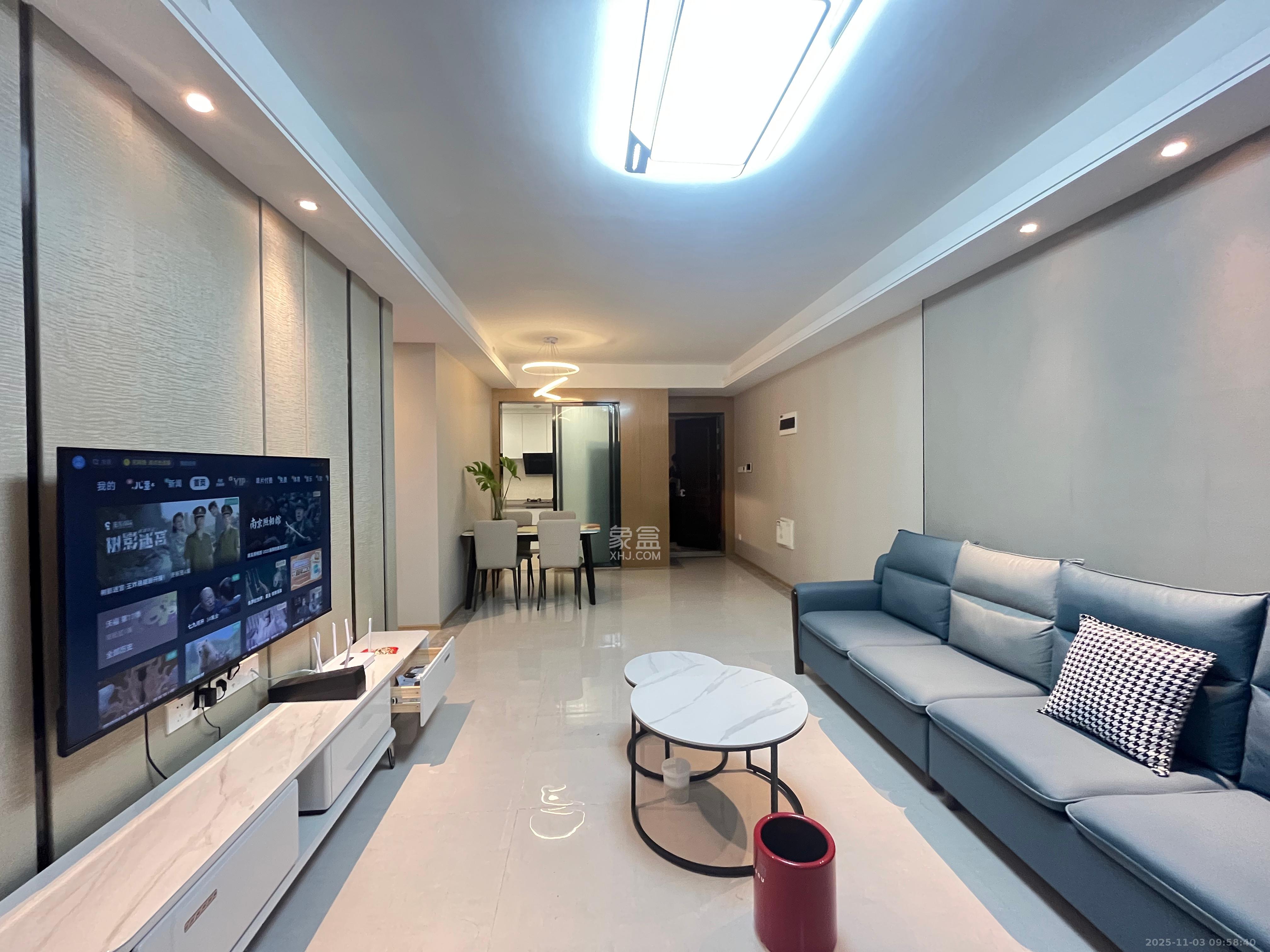 梅溪湖金茂湾  3室2厅2卫    2800.0元/月