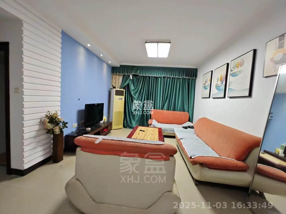 城市风景 2室1厅1卫 1500.0元/月 城市风景 2室1厅1卫 1500.0元/月室内图