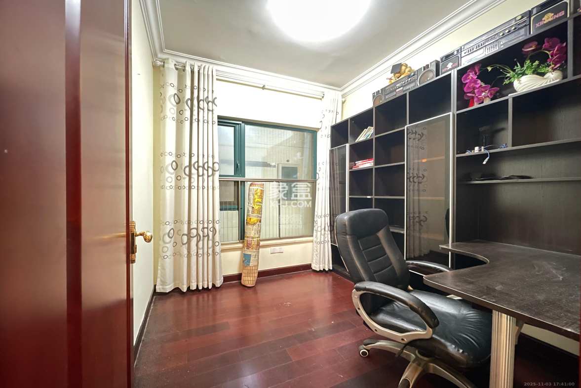 恒大名都 4室2厅2卫 1800.0元/月 恒大名都 4室2厅2卫 1800.0元/月室内图