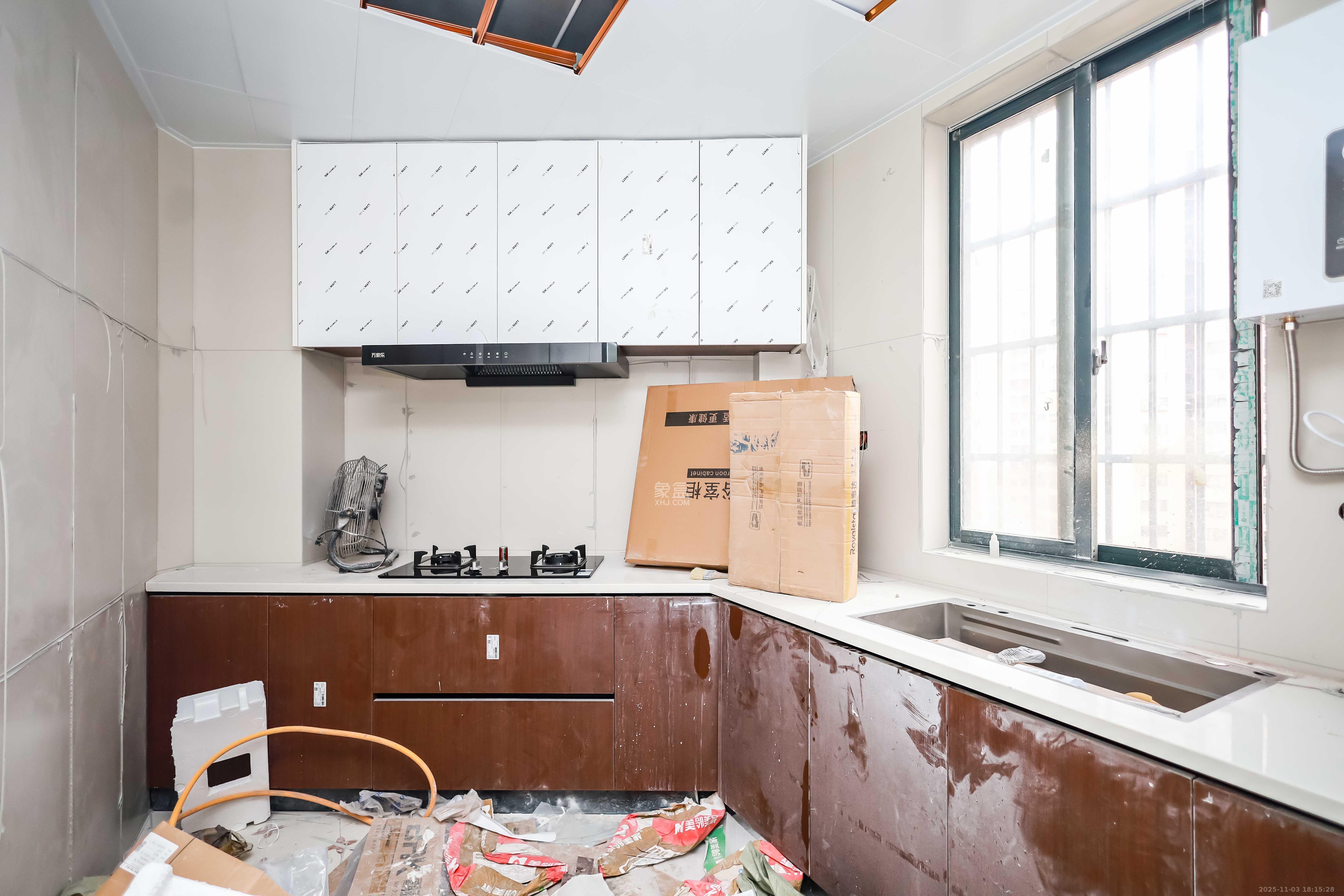 诚兴园  2室2厅1卫    62.0万厨房