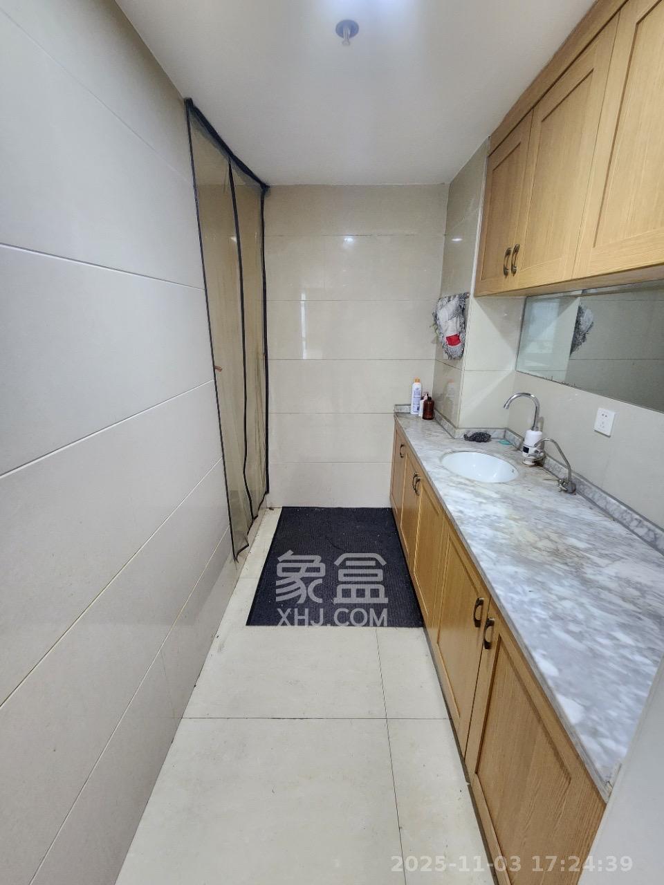 奥克斯广场  1室1厅1卫    11000.0元/月室内图