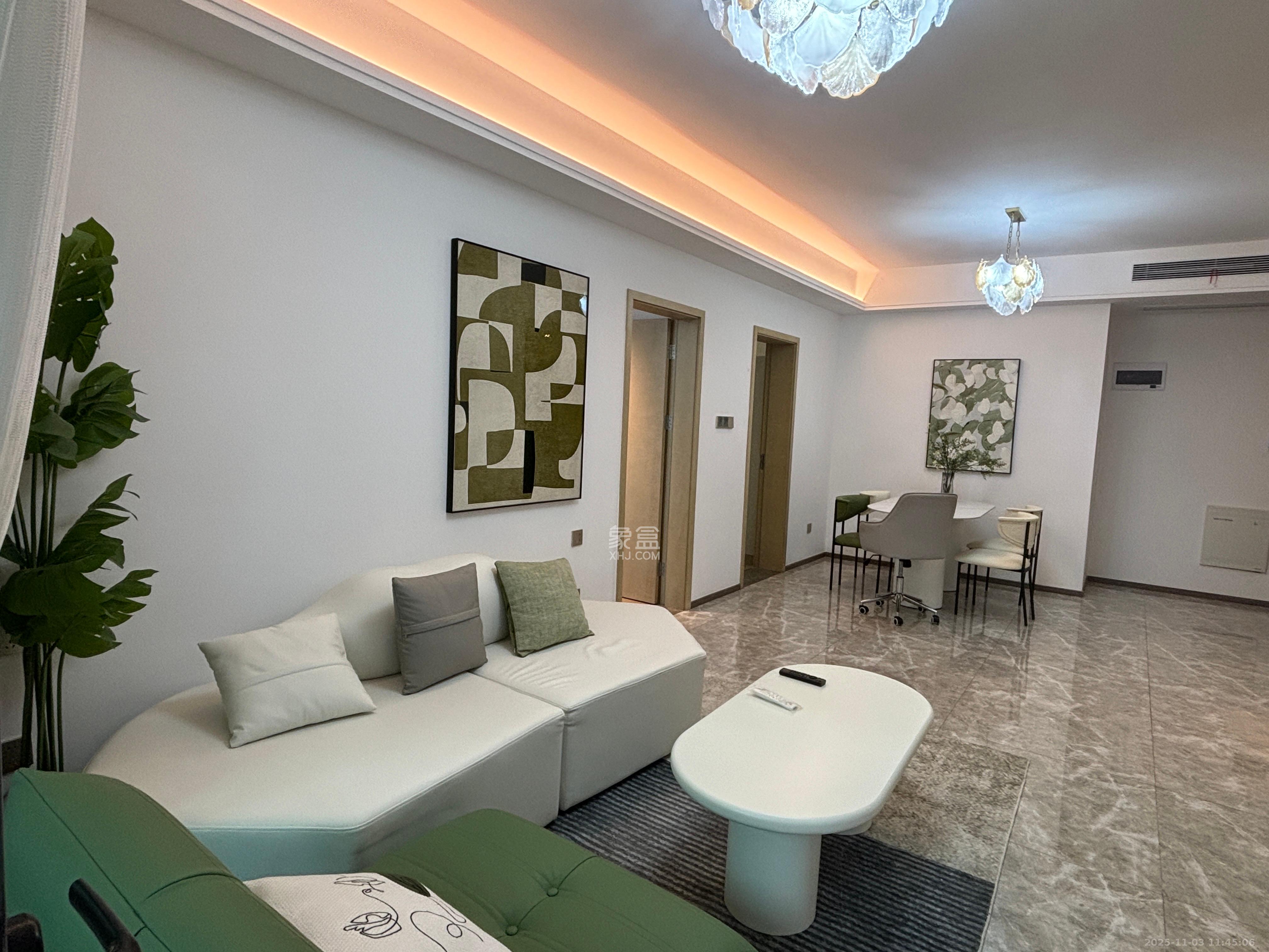 复地滨江金融中心  3室2厅2卫    4600.0元/月室内图