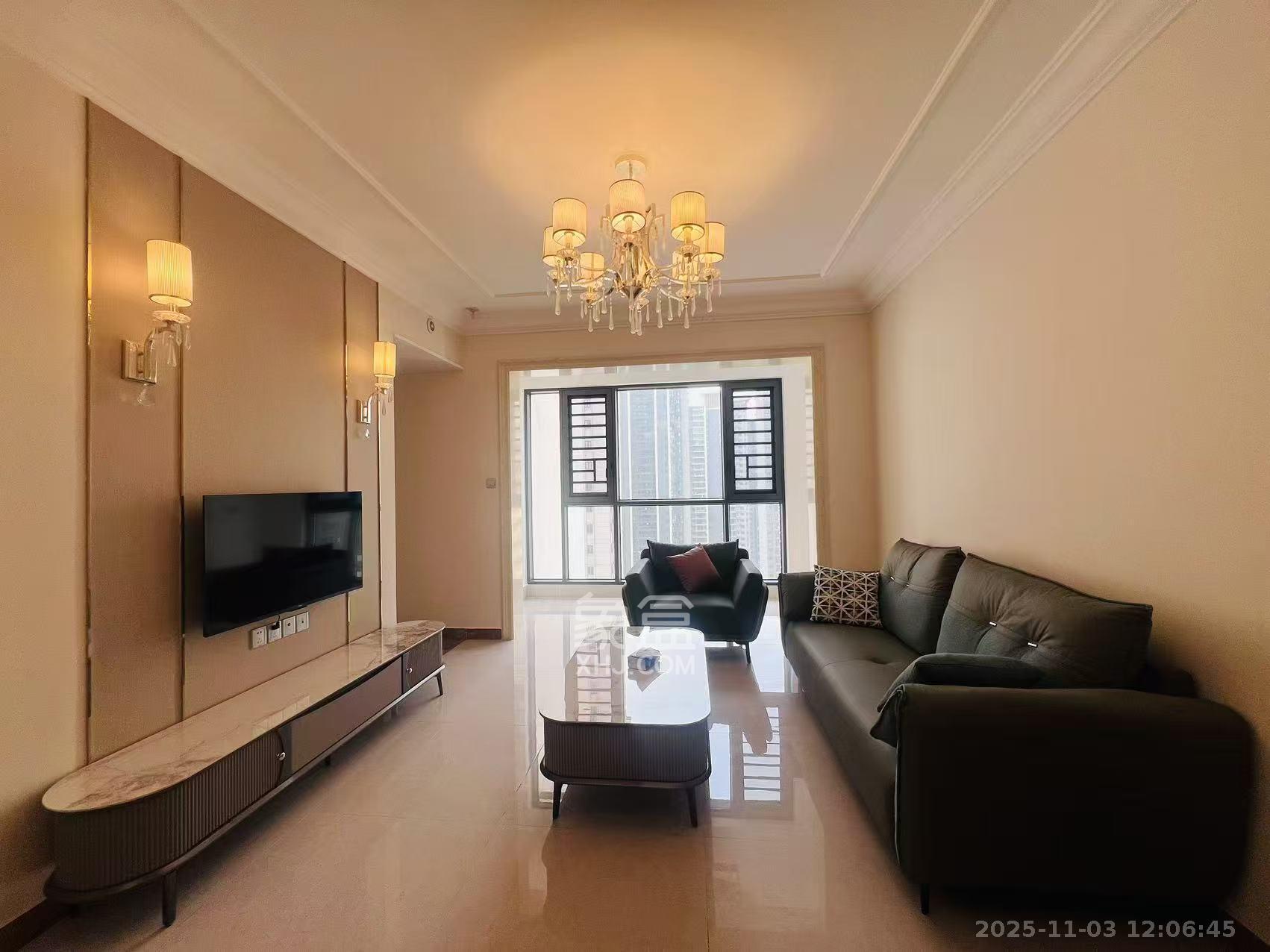 恒大文化旅游城A区  3室2厅2卫    2000.0元/月室内图