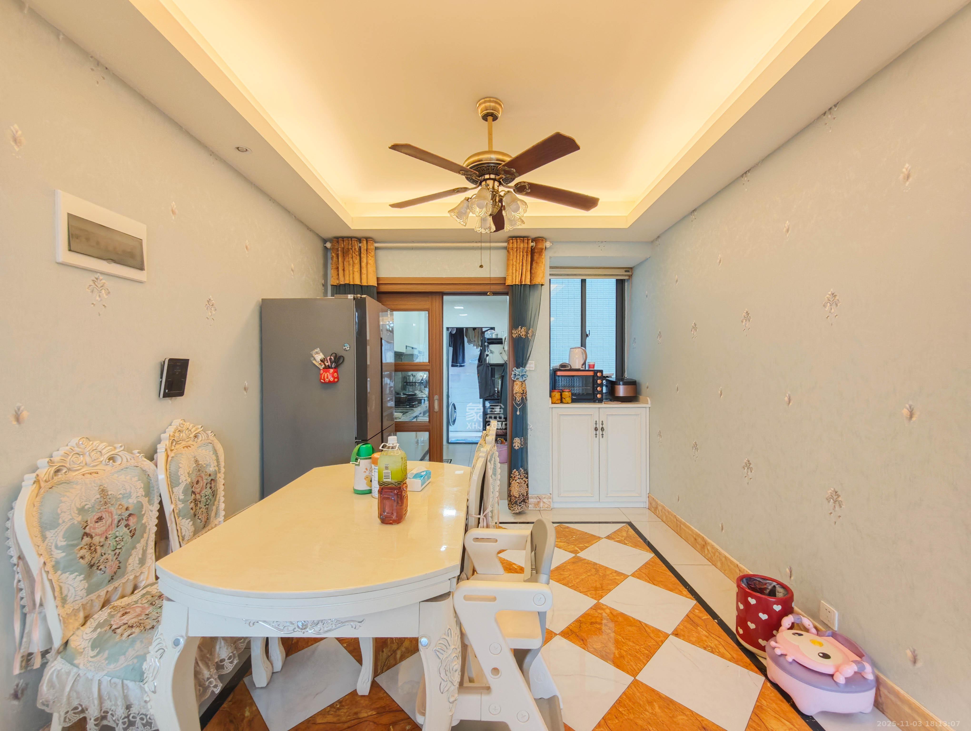 碧桂园南城首府(东宸林海) 4室2厅2卫 105.0万 碧桂园南城首府(东宸林海) 4室2厅2卫 105.0万其他