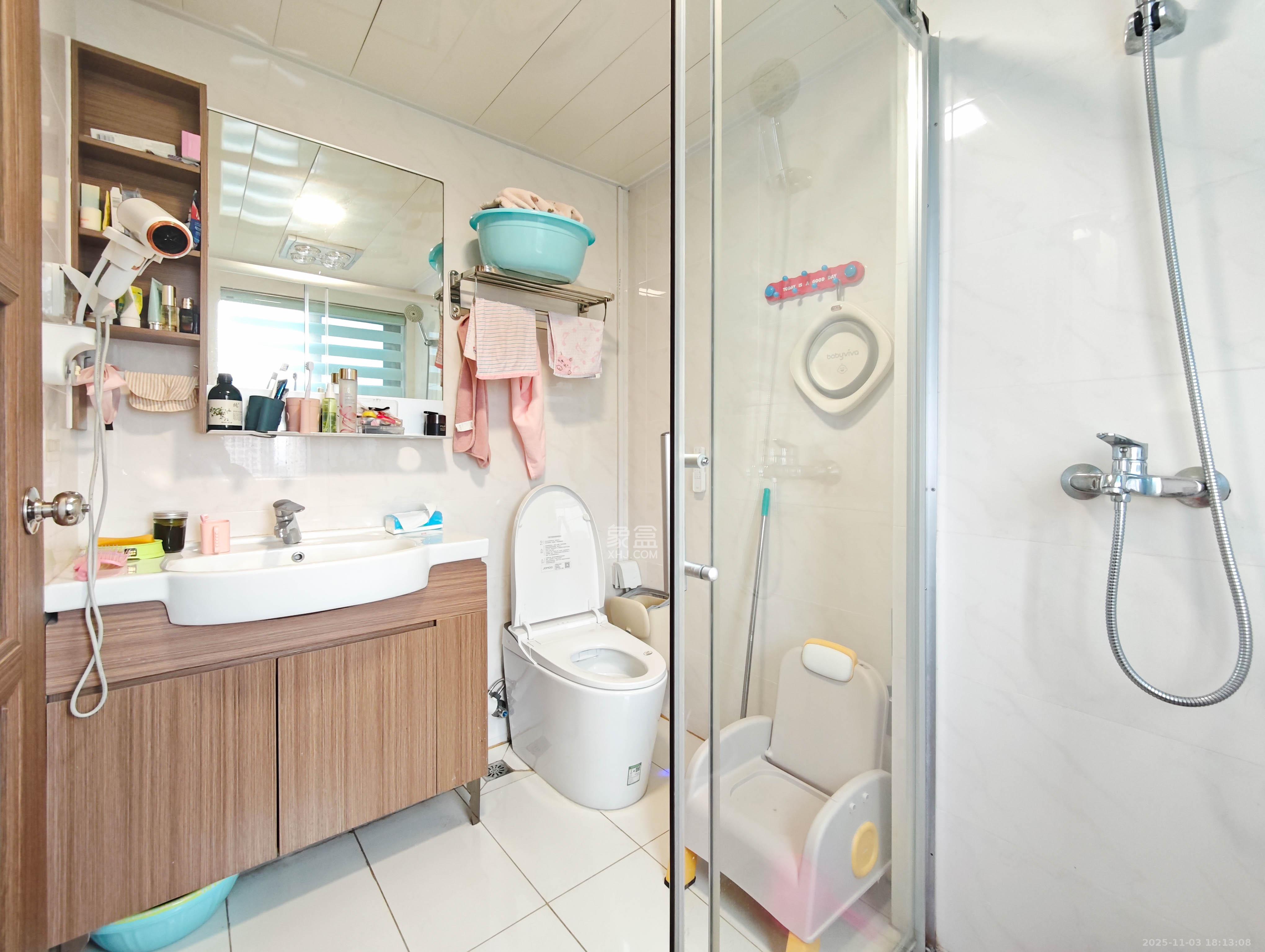 碧桂园南城首府(东宸林海) 4室2厅2卫 105.0万 碧桂园南城首府(东宸林海) 4室2厅2卫 105.0万卫生间