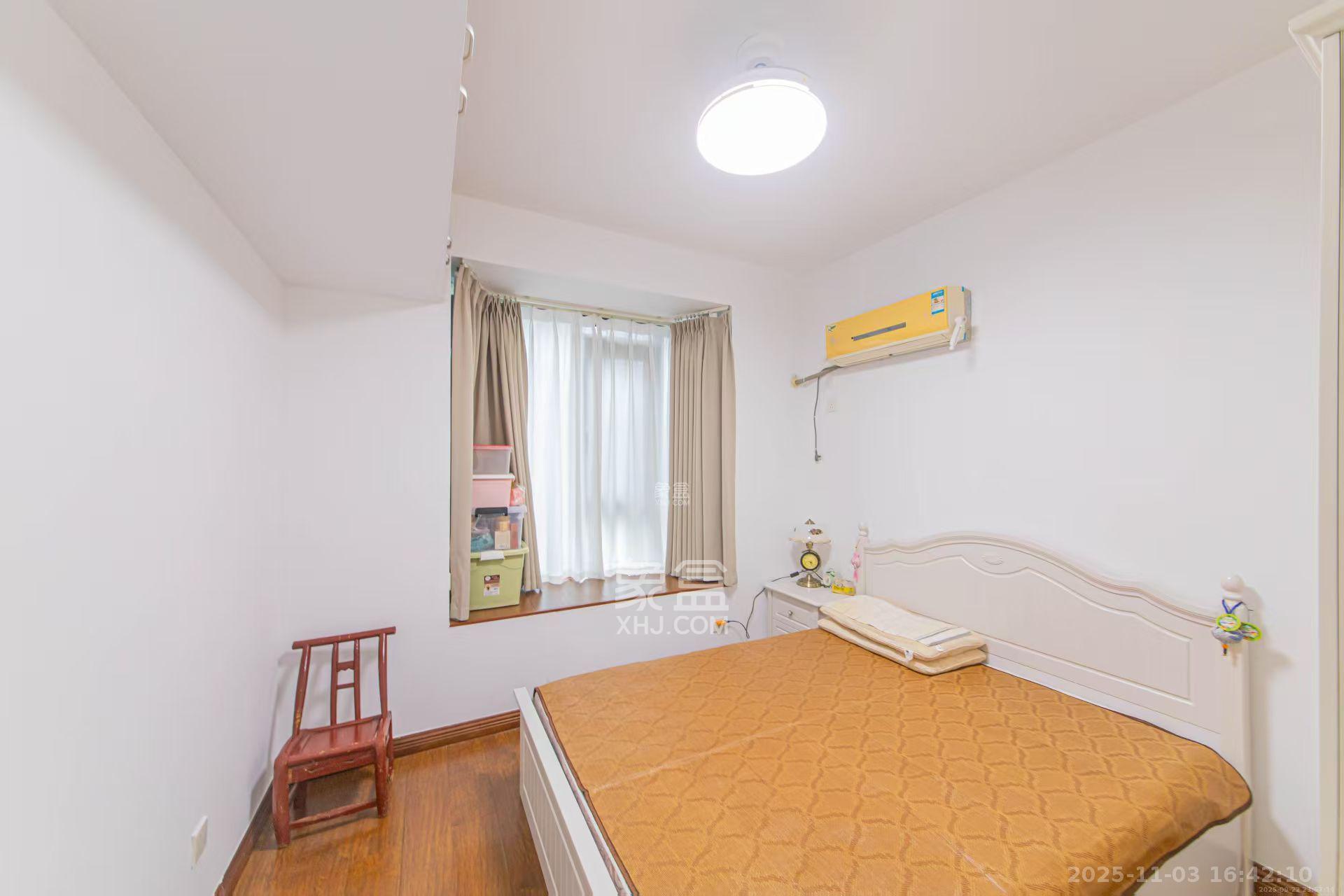 生活艺术城 3室2厅2卫 2500.0元/月 生活艺术城 3室2厅2卫 2500.0元/月室内图