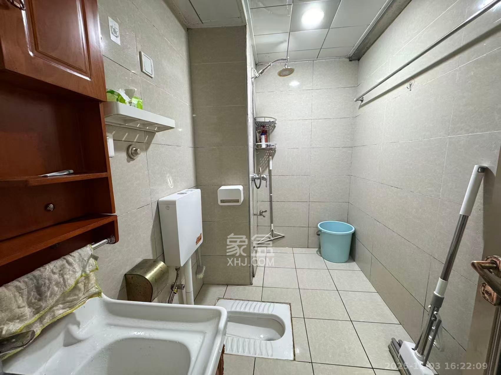 北辰三角洲E3区  1室1厅1卫    2200.0元/月室内图