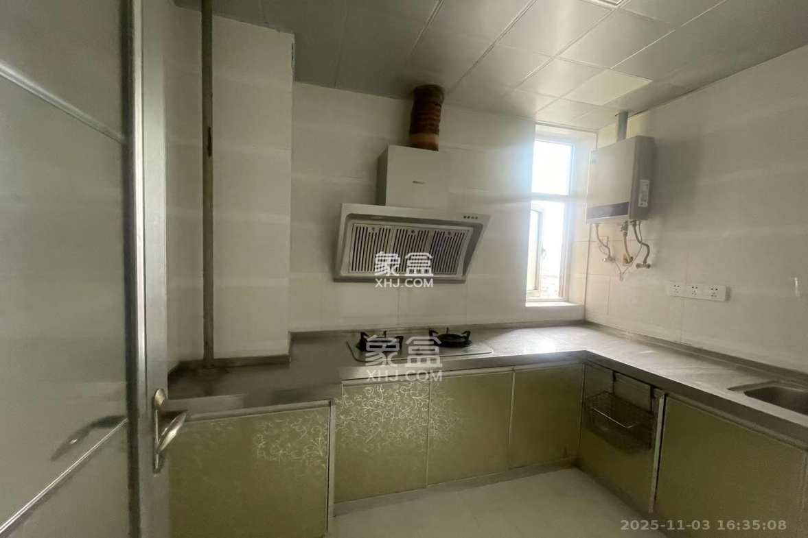 四方锦城 2室2厅1卫 1900.0元/月 四方锦城 2室2厅1卫 1900.0元/月室内图