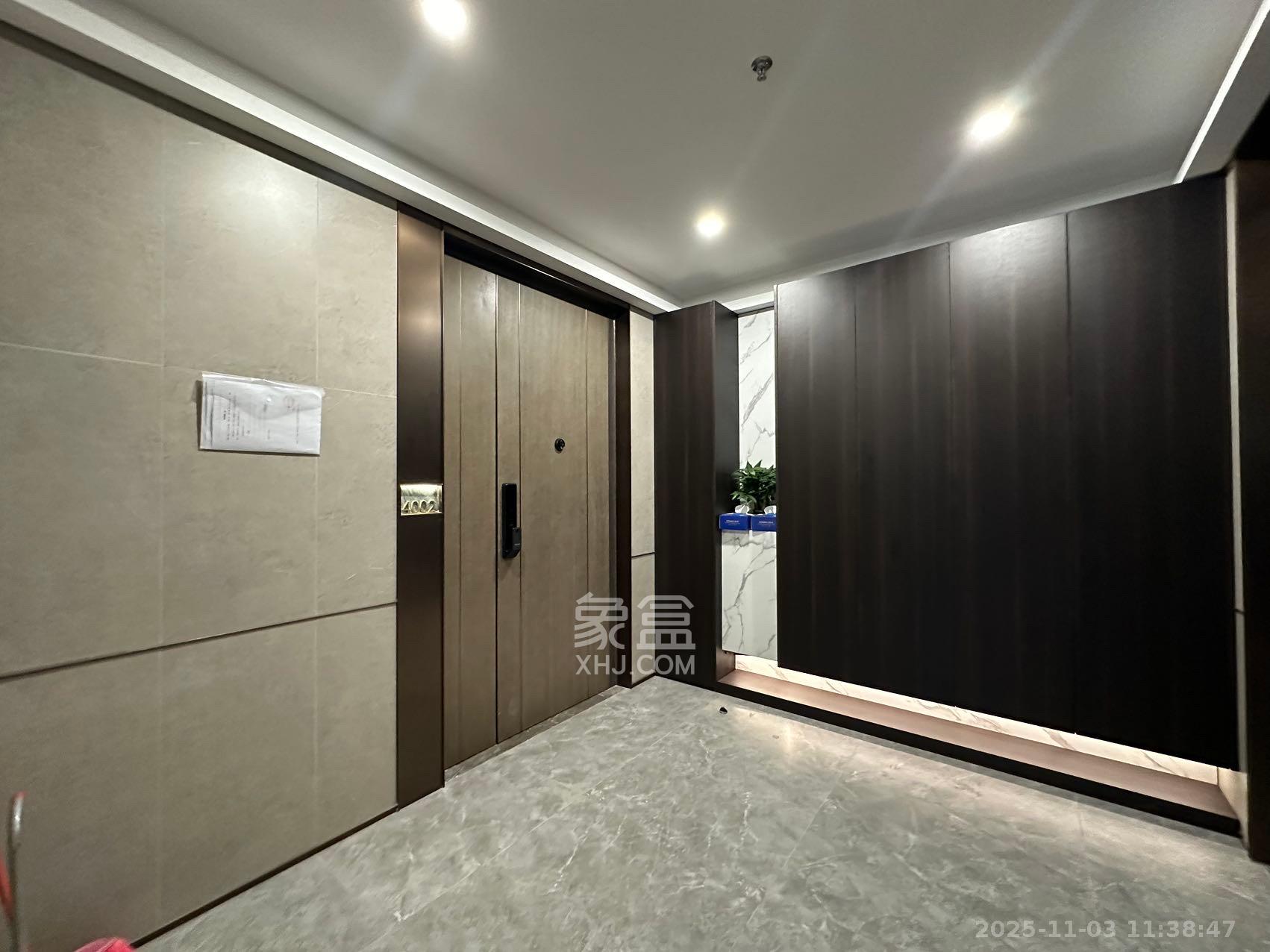 长沙悦府(华润万象城) 4室2厅3卫 19000.0元/月 长沙悦府(华润万象城) 4室2厅3卫 19000.0元/月室内图