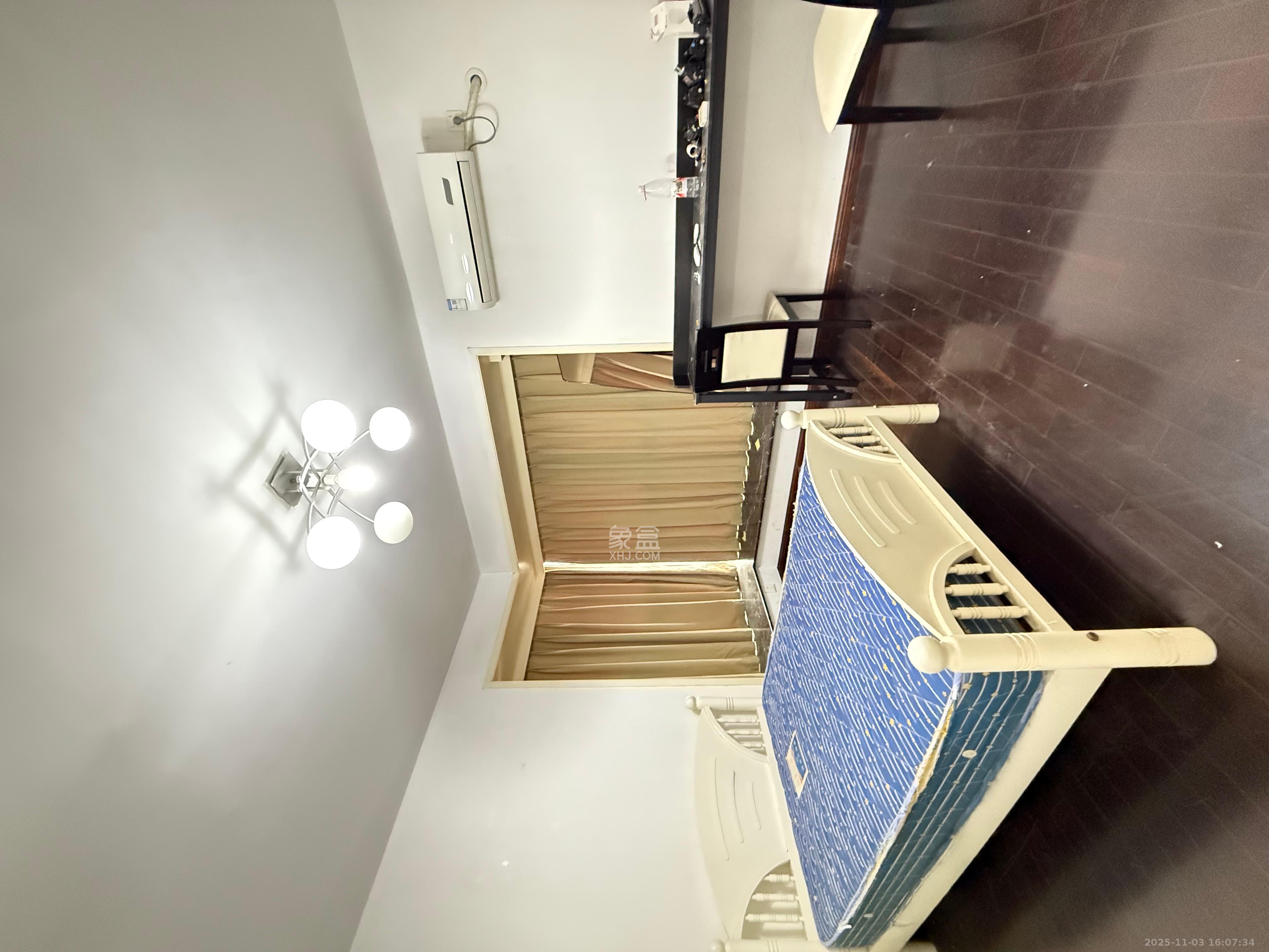 明星村 2室2厅1卫 2600.0元/月 明星村 2室2厅1卫 2600.0元/月室内图