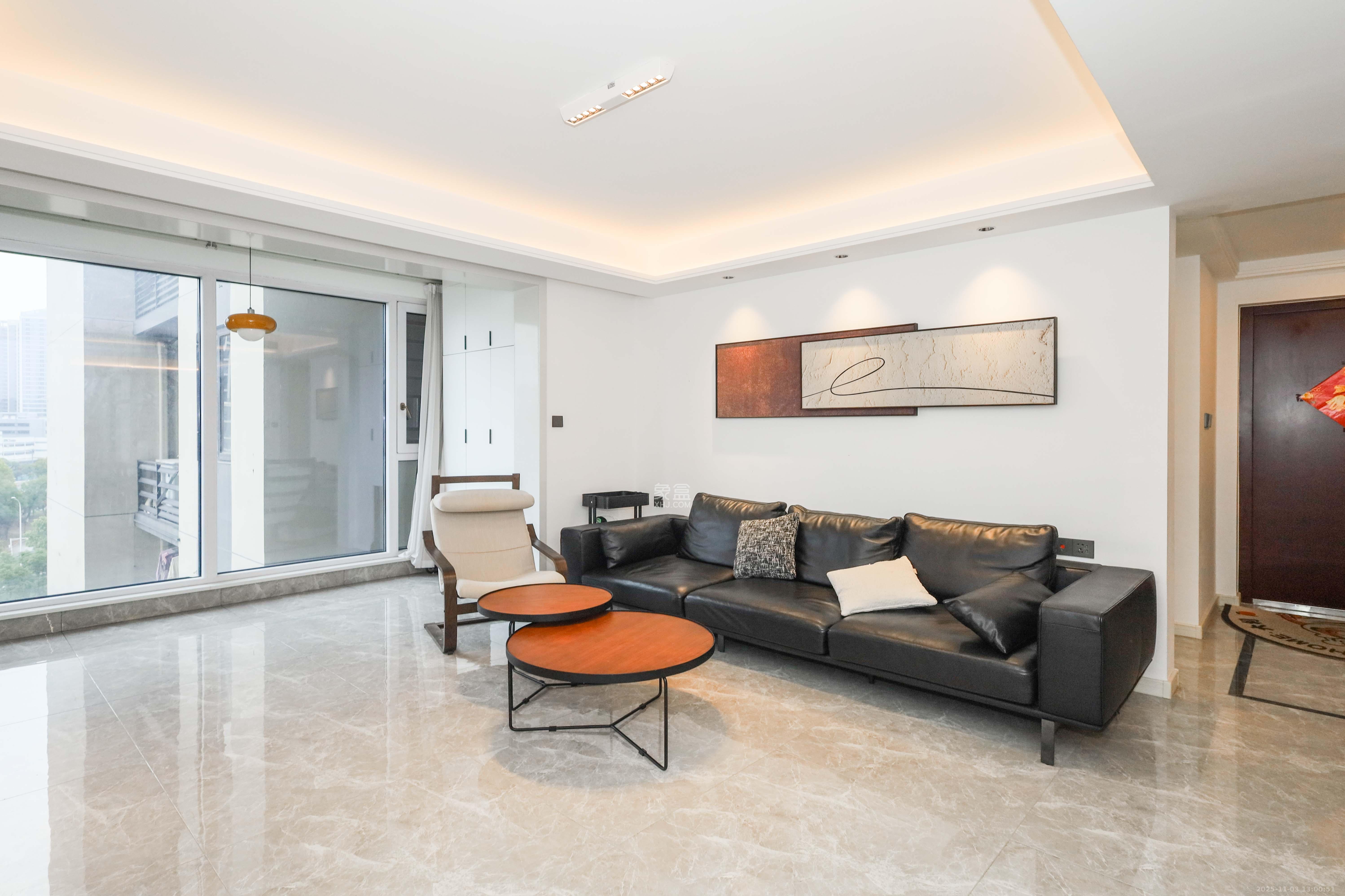 万科金色梦想C区 4室2厅2卫 168.0万 万科金色梦想C区 4室2厅2卫 168.0万客厅