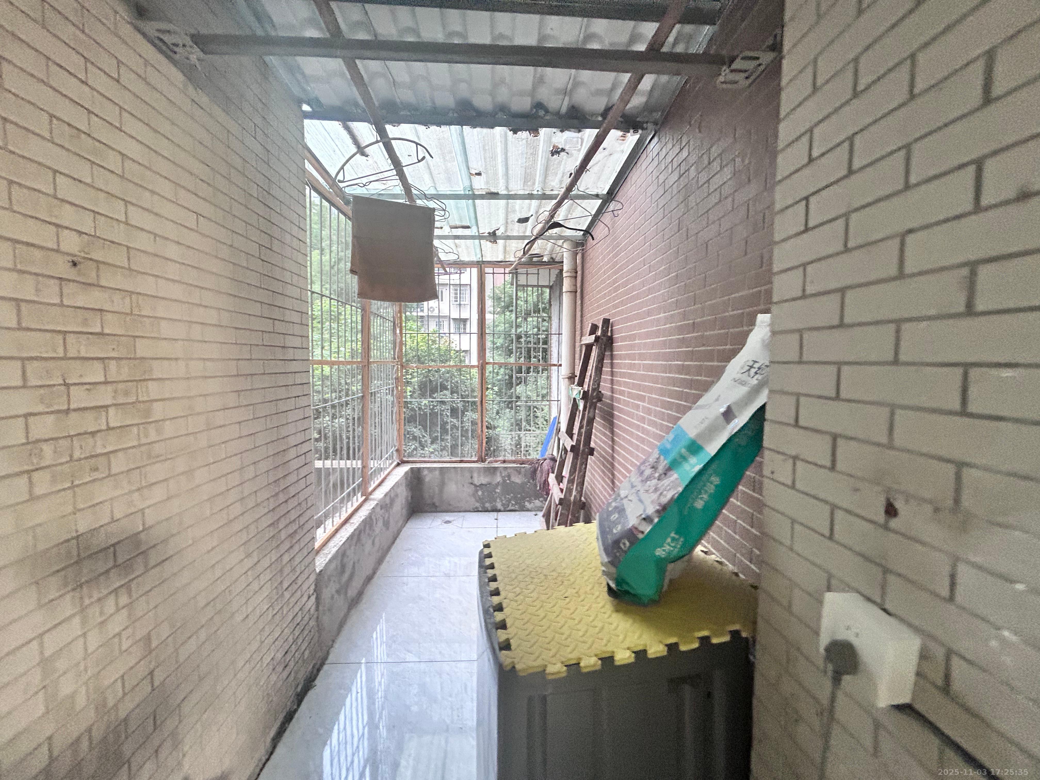 天凯东苑 2室1厅1卫 1700.0元/月 天凯东苑 2室1厅1卫 1700.0元/月室内图