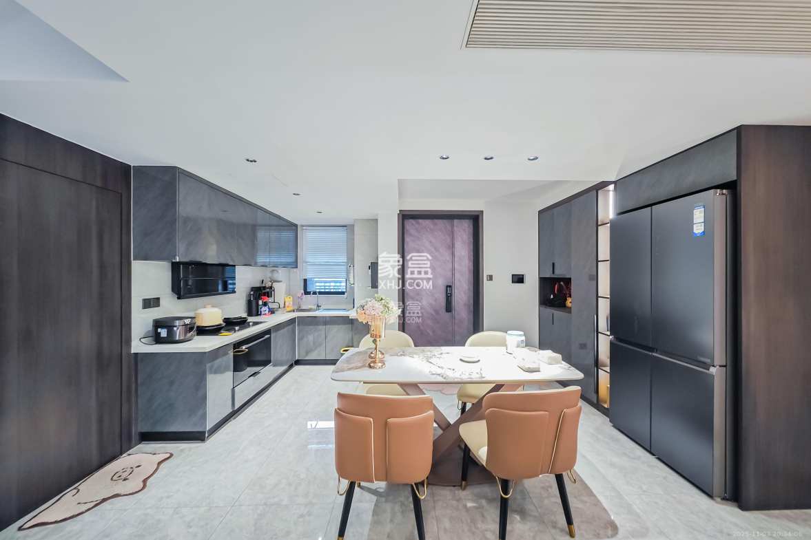 中天星耀城 4室2厅2卫 150.0万 中天星耀城 4室2厅2卫 150.0万其他