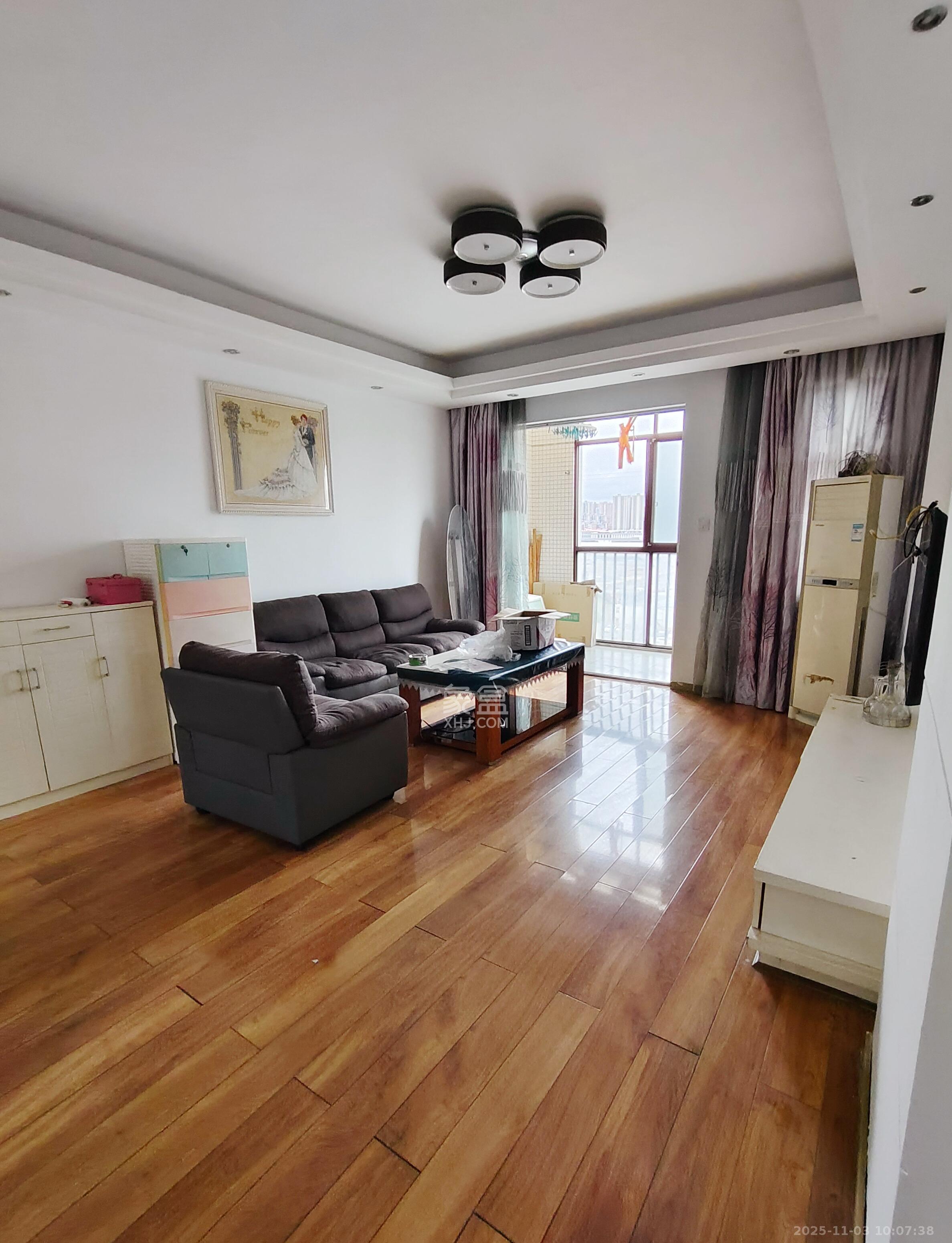 鹏基诺亚山林  2室1厅1卫    1600.0元/月