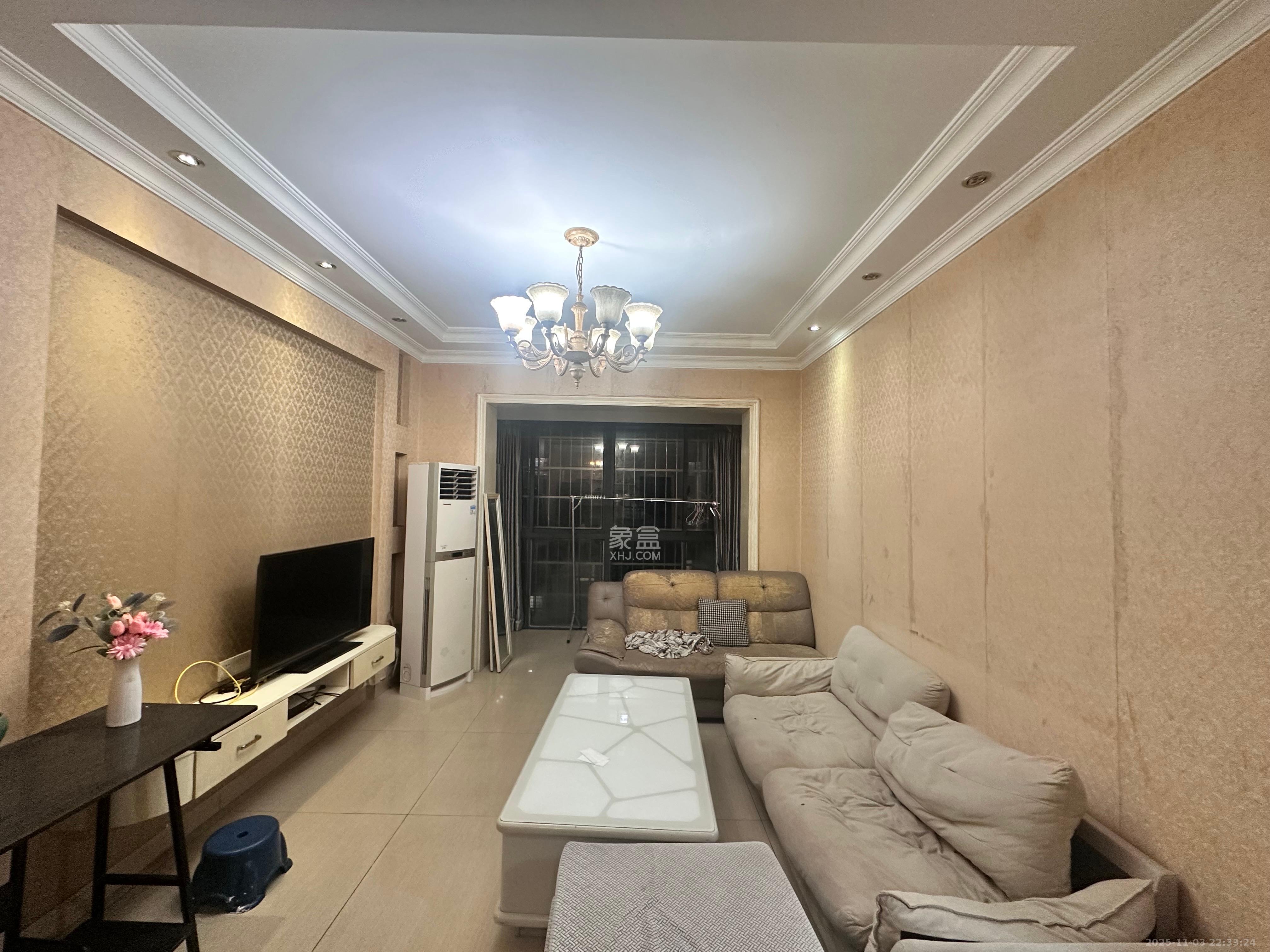 尚都花园城 3室2厅1卫 1580.0元/月 尚都花园城 3室2厅1卫 1580.0元/月室内图