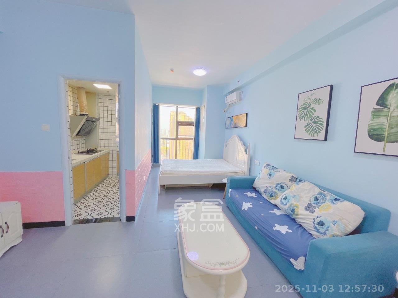 第六都（陆都小区）  1室1厅1卫    1700.0元/月室内图