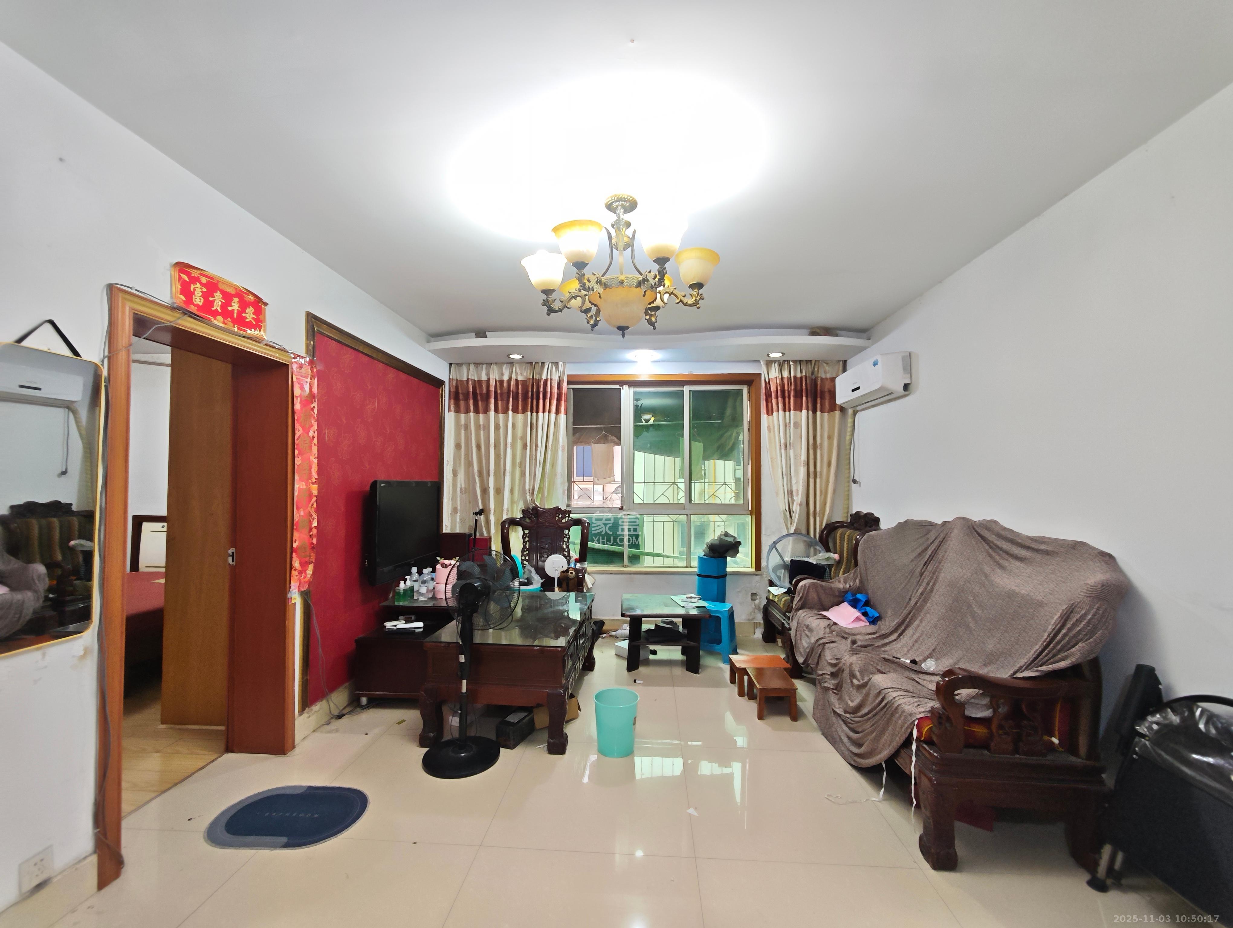 韵景商居  2室1厅1卫    1600.0元/月室内图