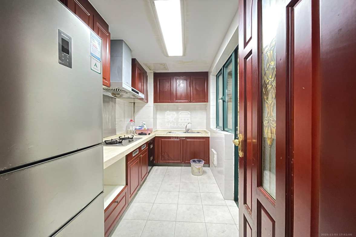 恒大名都 4室2厅2卫 1800.0元/月 恒大名都 4室2厅2卫 1800.0元/月室内图