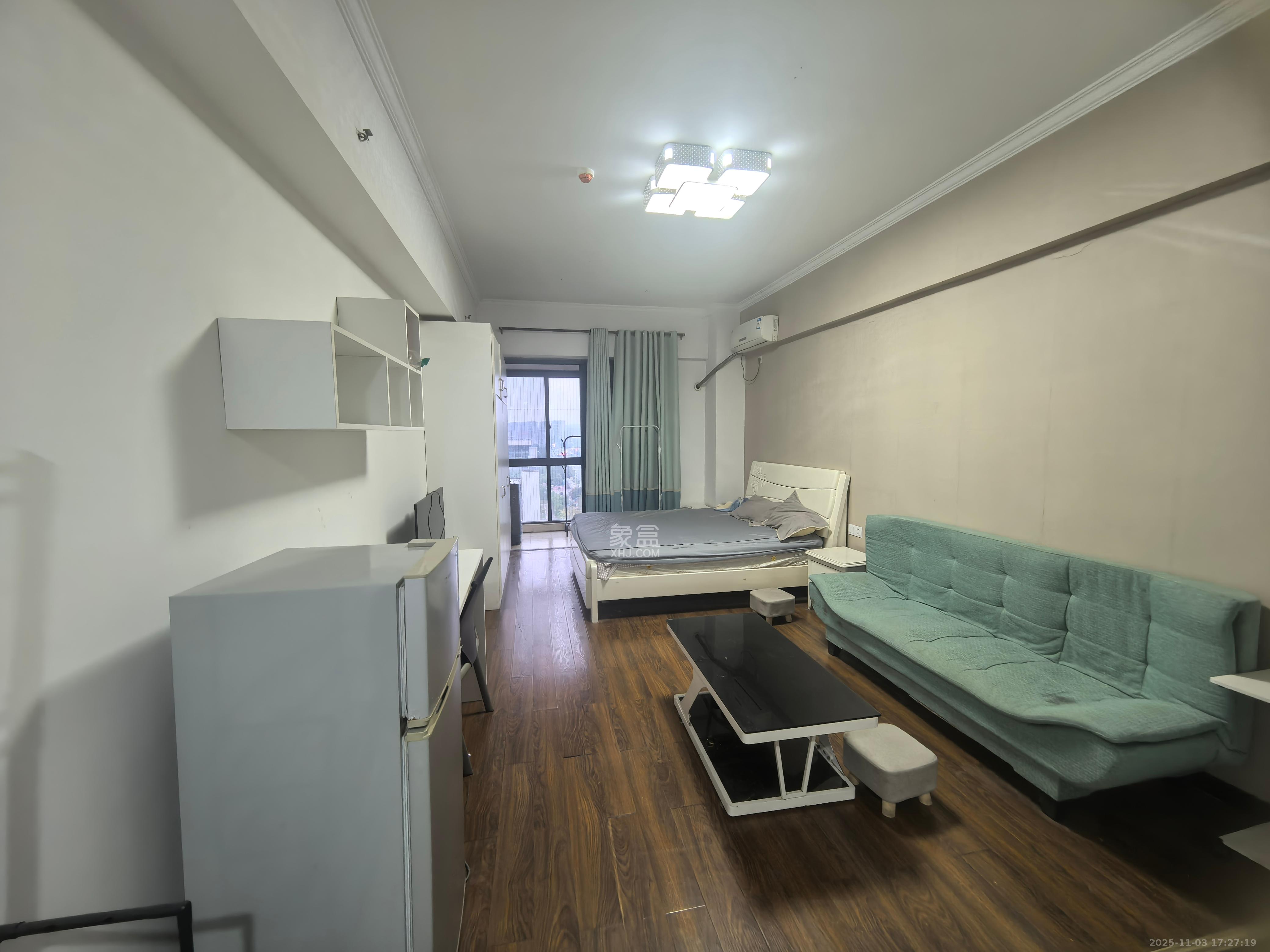 创世纪广场  1室1厅1卫    1100.0元/月室内图