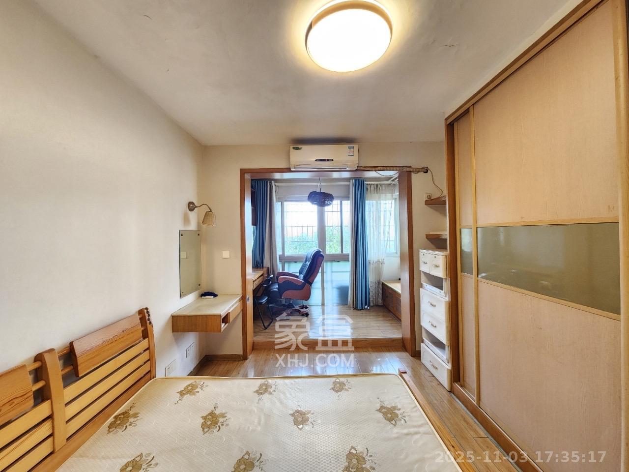 金色山庄  2室2厅1卫    2500.0元/月室内图