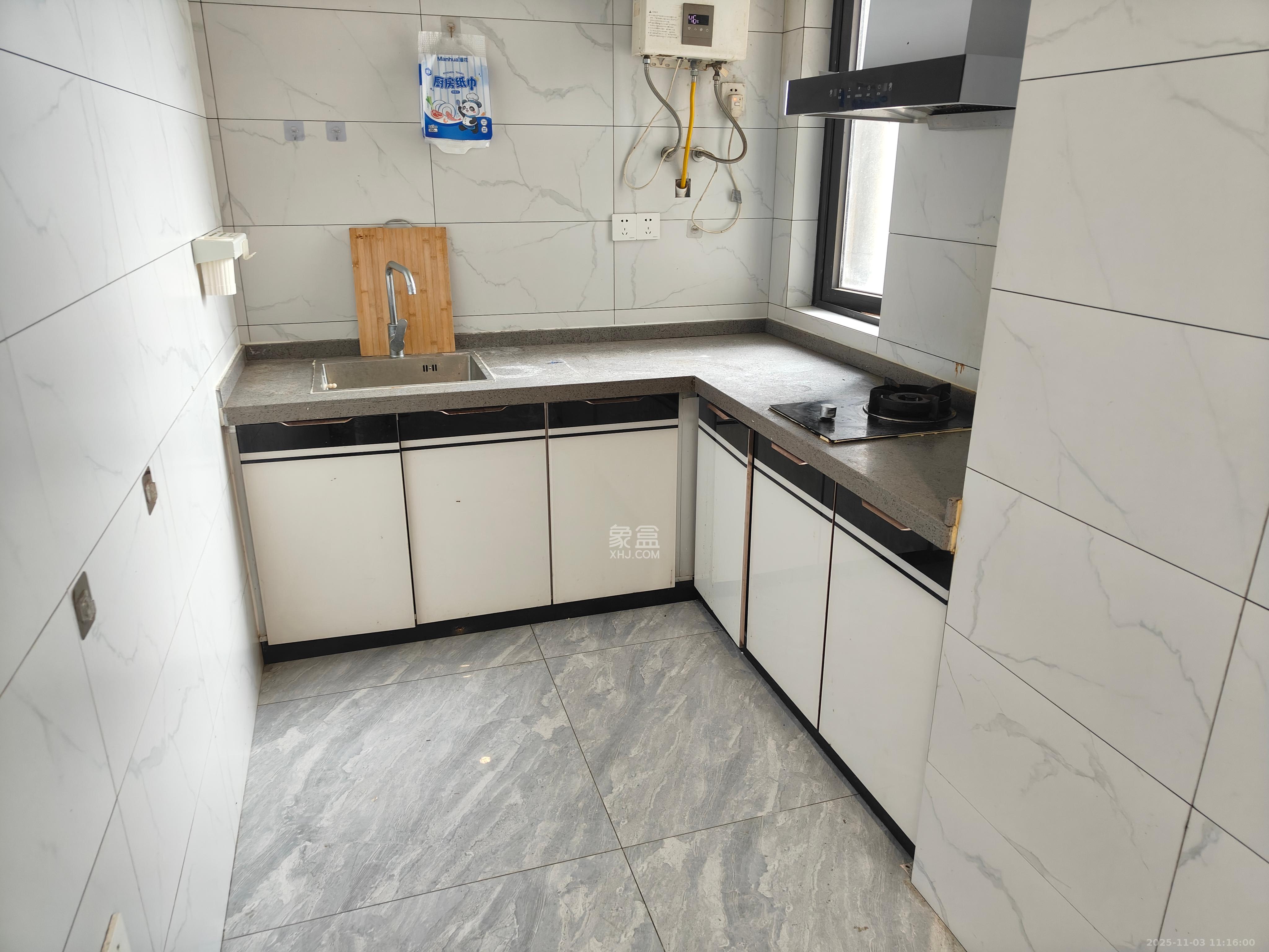 勤诚达境界城 3室2厅2卫 2000.0元/月 勤诚达境界城 3室2厅2卫 2000.0元/月室内图