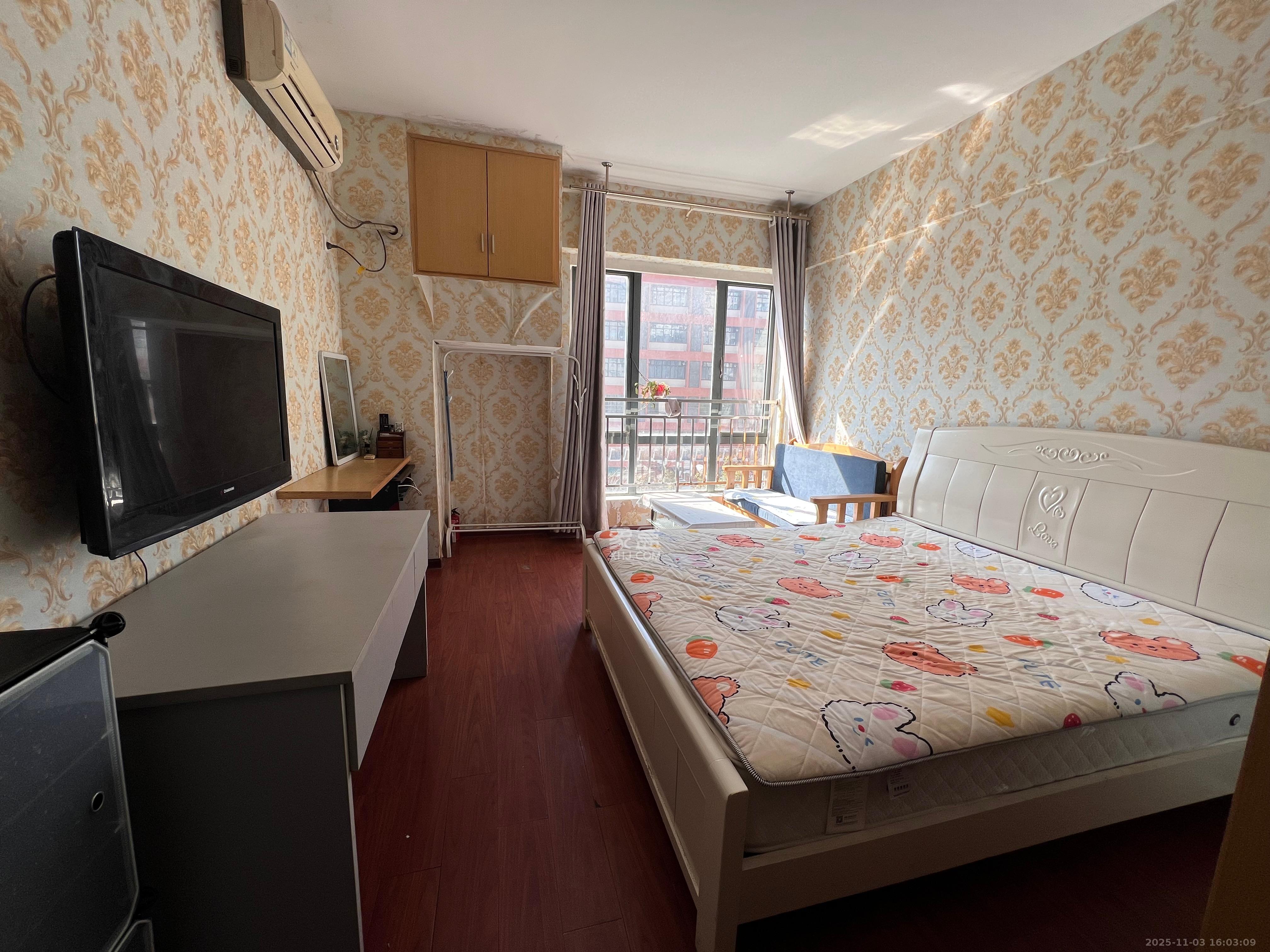 君庭金福苑  1室1厅1卫    1300.0元/月室内图