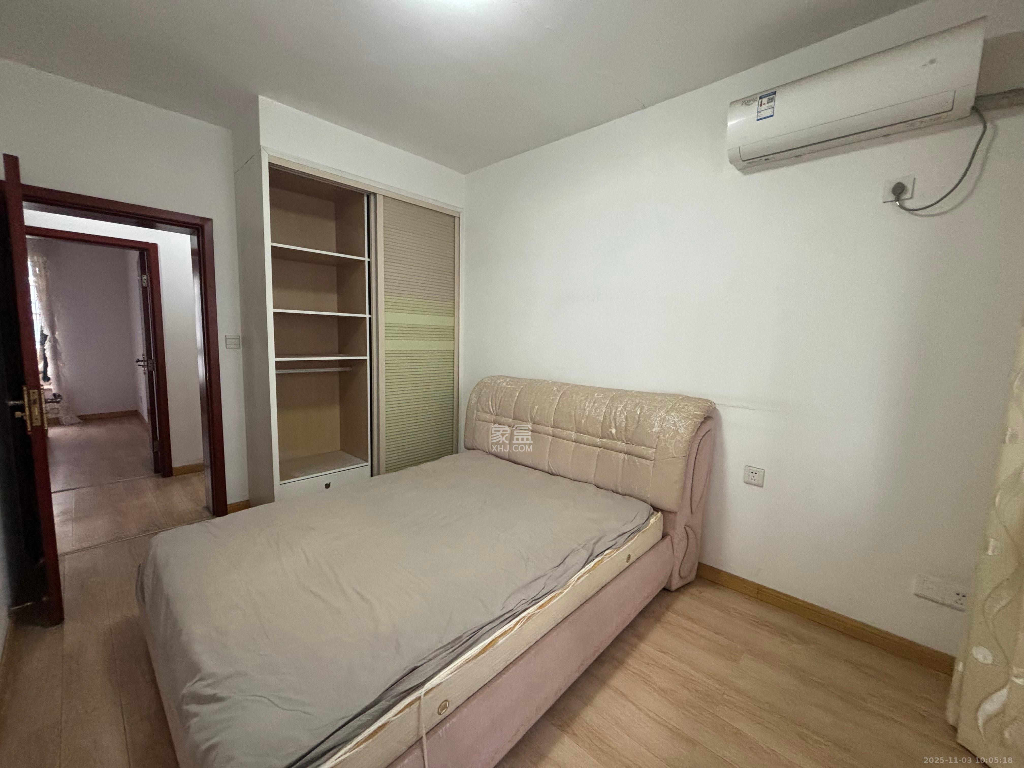 泰禹家园（彩云之翼家园一期、二期、三期）  3室2厅1卫    2300.0元/月室内图