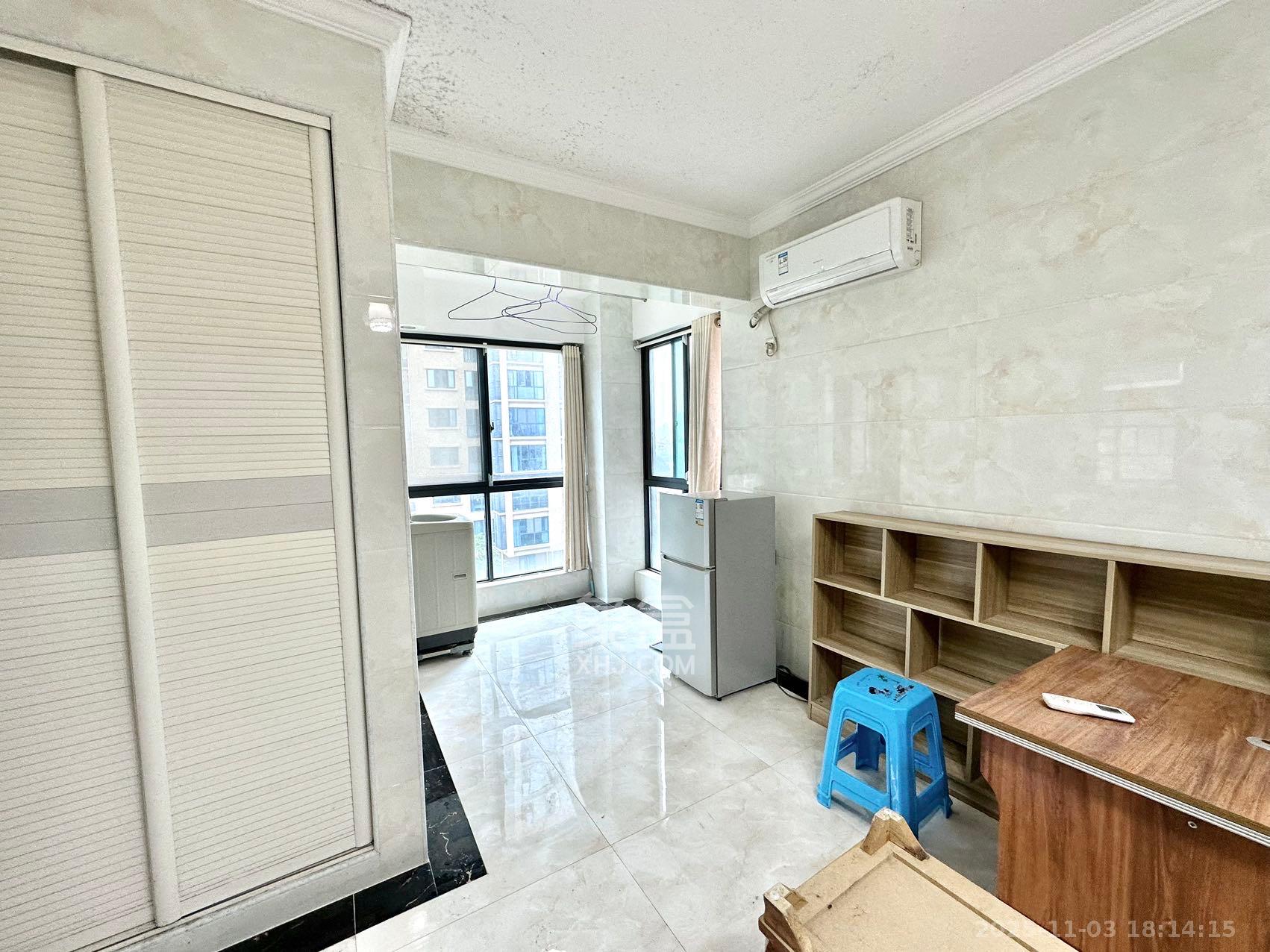 中南红领邦(红星嘉和苑) 1室1厅1卫 1400.0元/月 中南红领邦(红星嘉和苑) 1室1厅1卫 1400.0元/月室内图