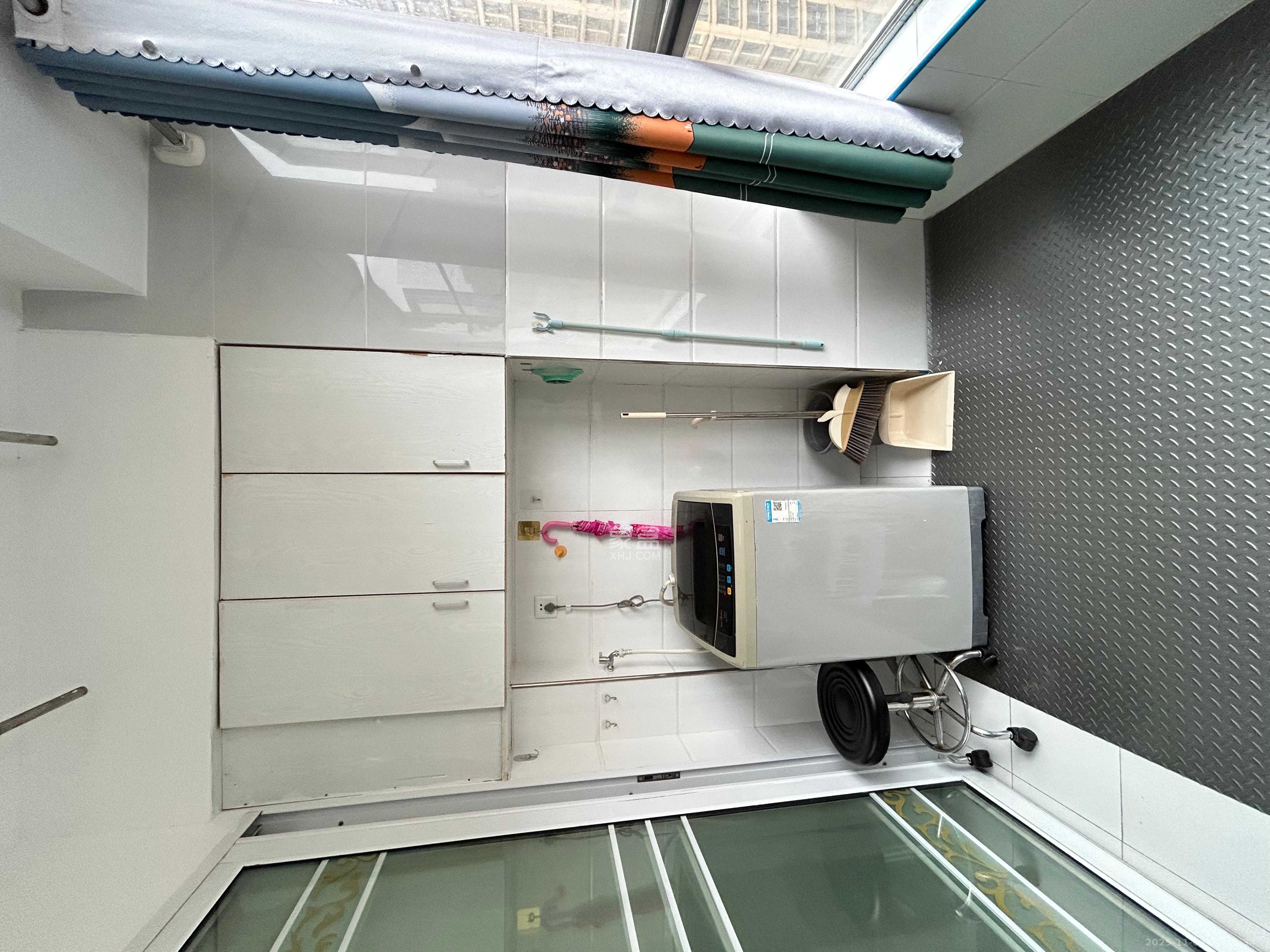 怡海星城 1室1厅1卫 1100.0元/月 怡海星城 1室1厅1卫 1100.0元/月室内图