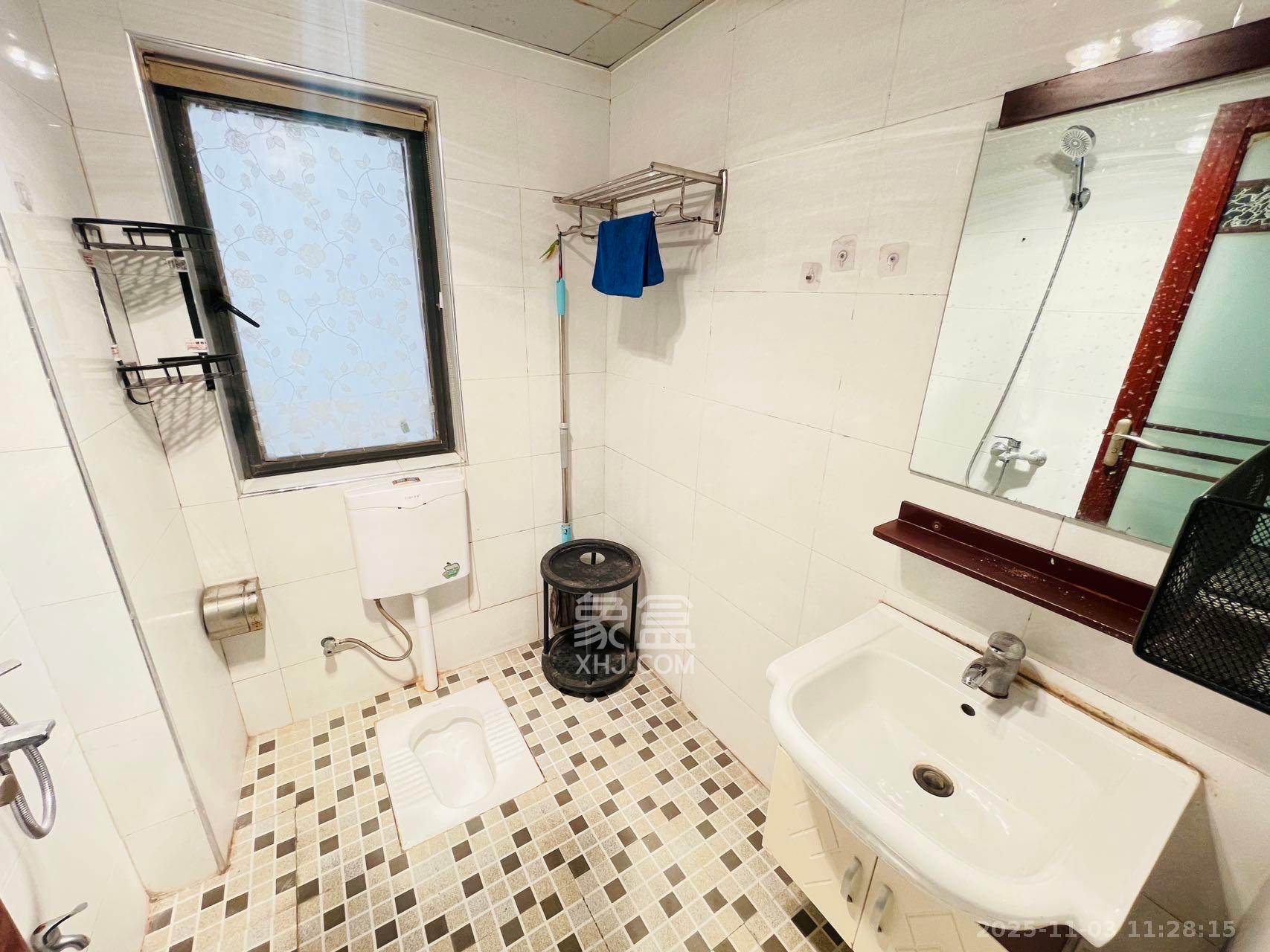 兴威帕克水岸  2室1厅1卫    2000.0元/月室内图