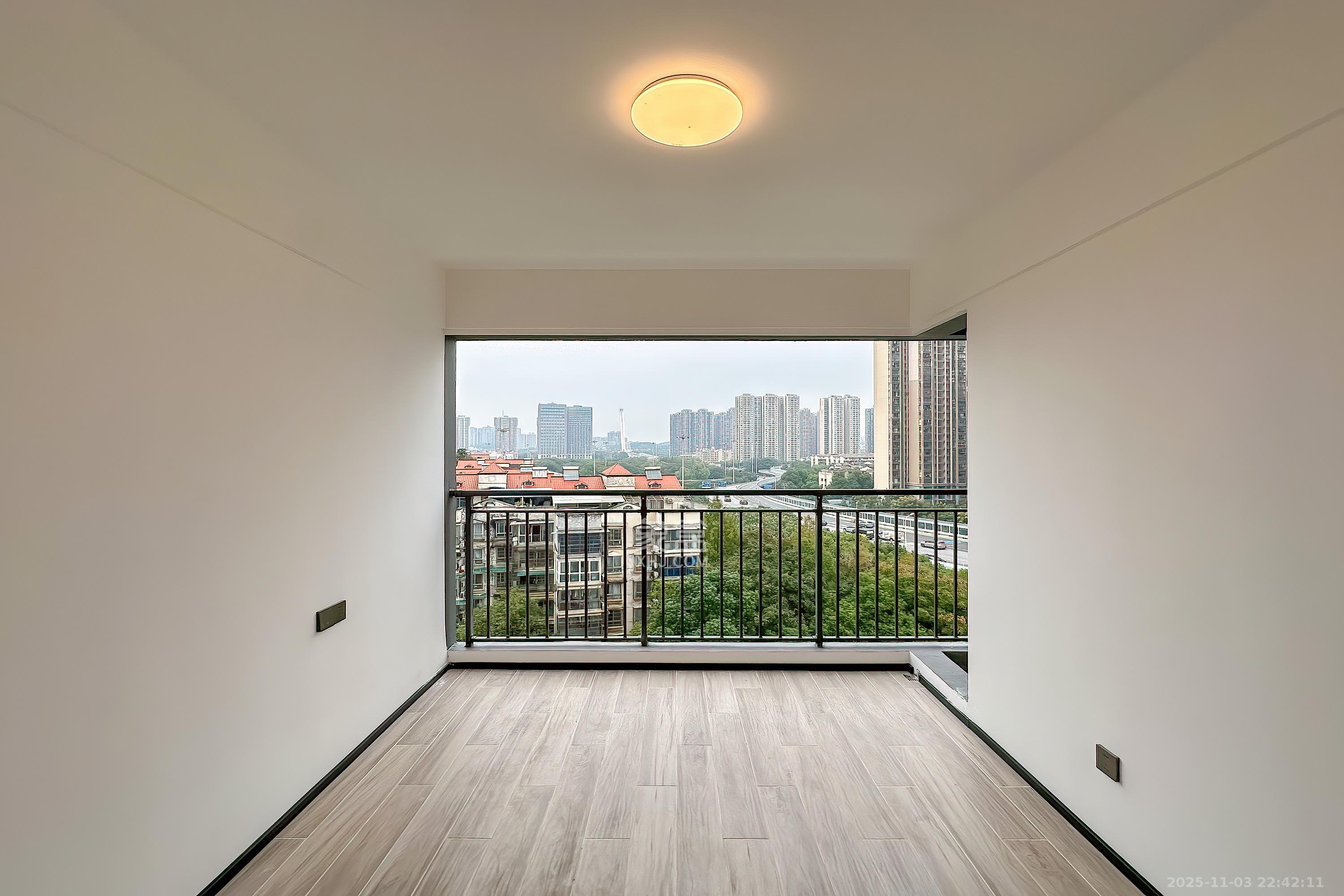 万科半岛国际 4室2厅2卫 160.0万 万科半岛国际 4室2厅2卫 160.0万卧室