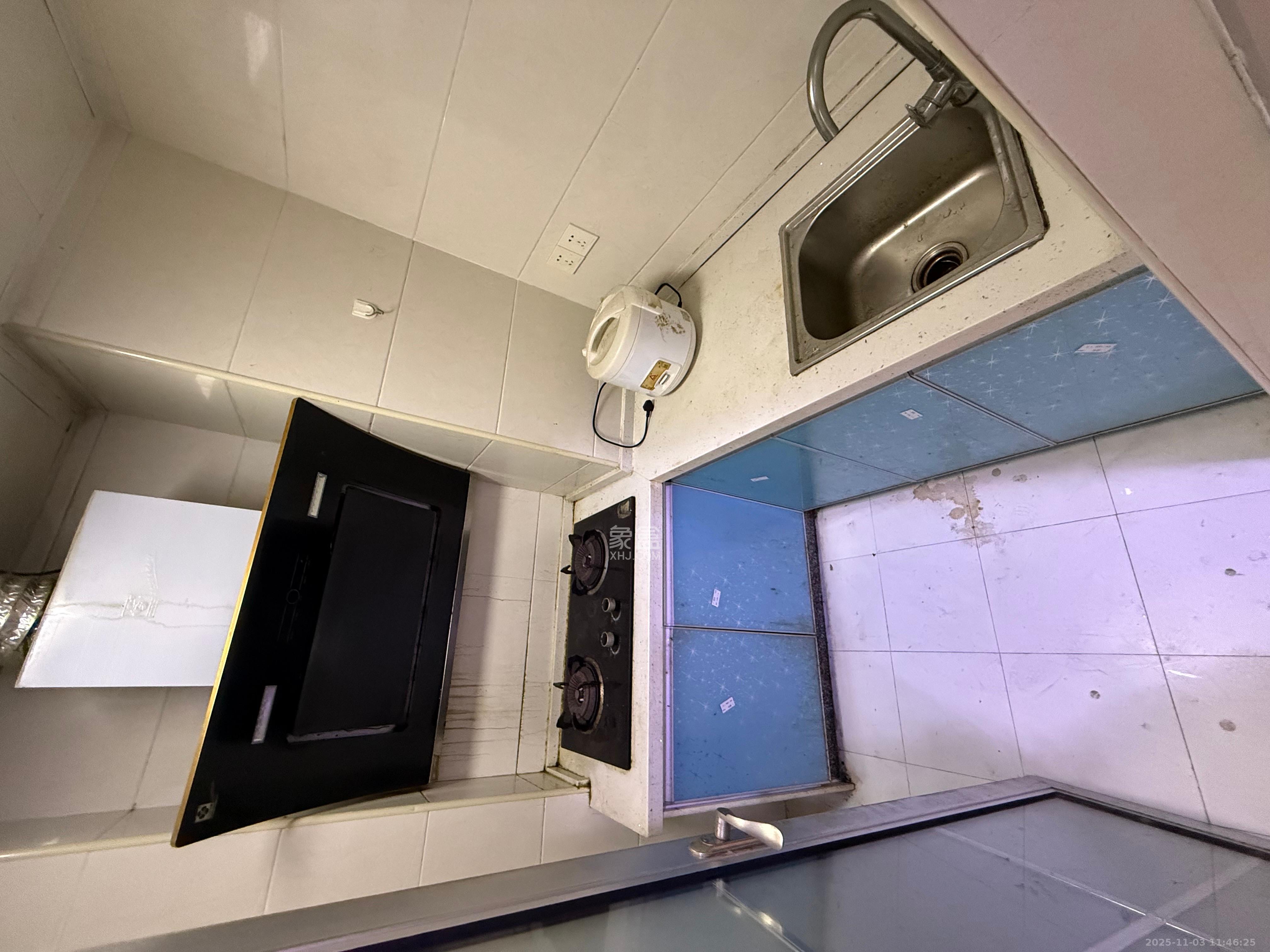 钰龙天下二期(钰龙佳园) 1室2厅1卫 1650.0元/月 钰龙天下二期(钰龙佳园) 1室2厅1卫 1650.0元/月室内图