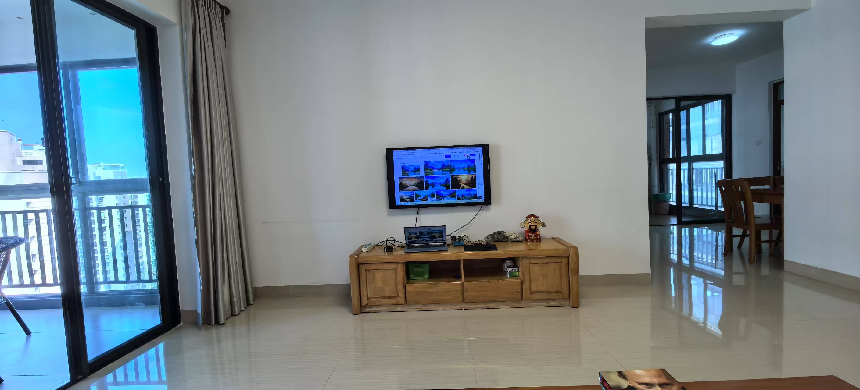 环强御景湾  3室2厅1卫    3500.0元/月室内图