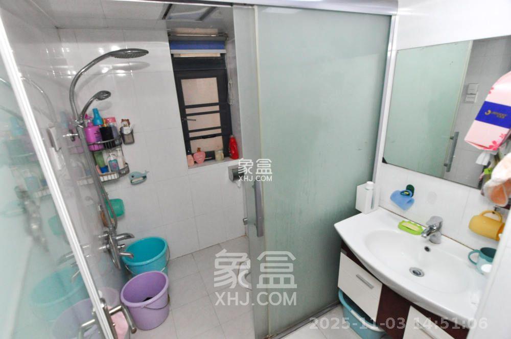 高鑫麓城 2室2厅1卫 2300.0元/月 高鑫麓城 2室2厅1卫 2300.0元/月室内图