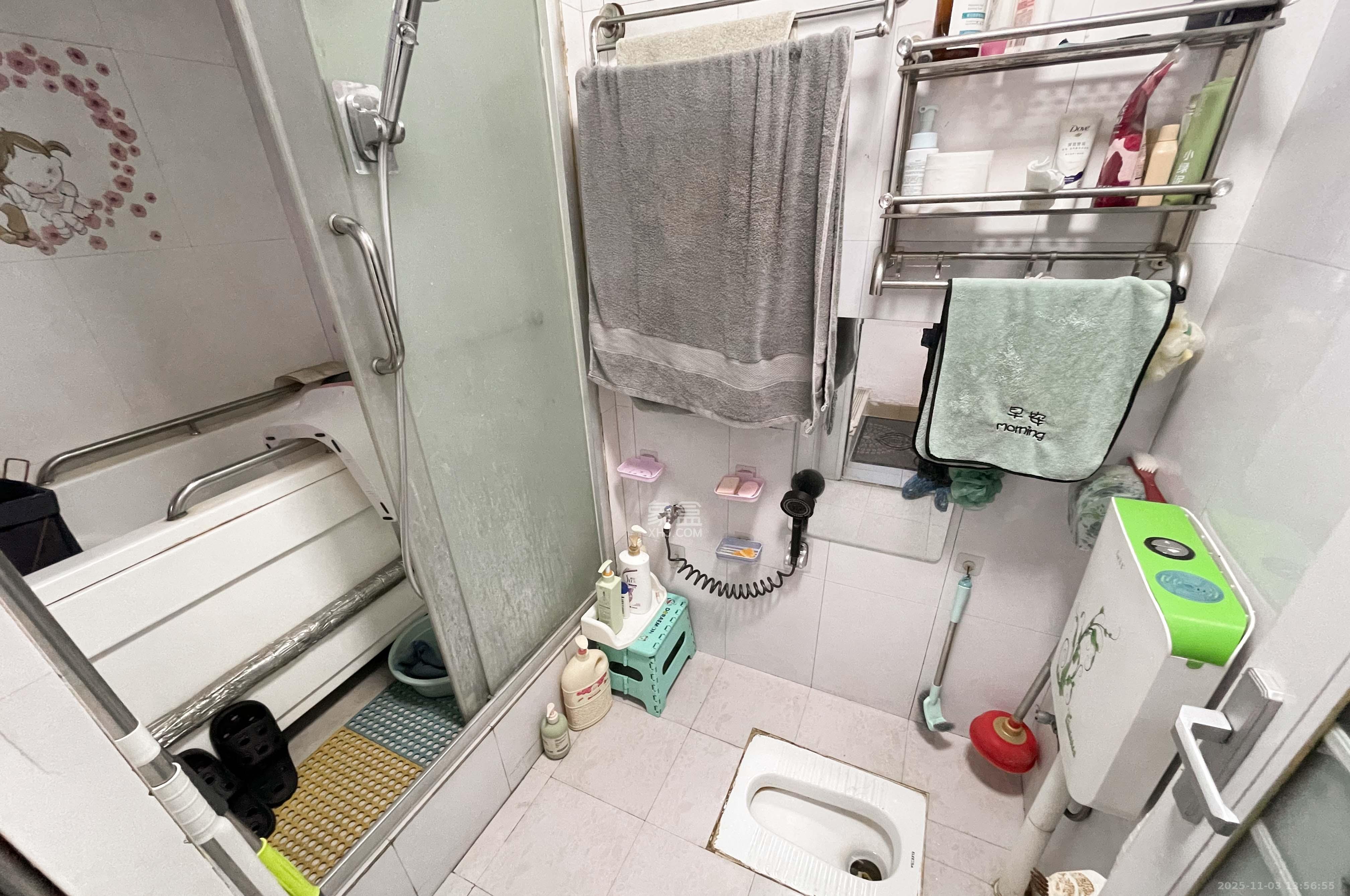 谋房博客(博客天街) 3室2厅1卫 68.8万 谋房博客(博客天街) 3室2厅1卫 68.8万卫生间