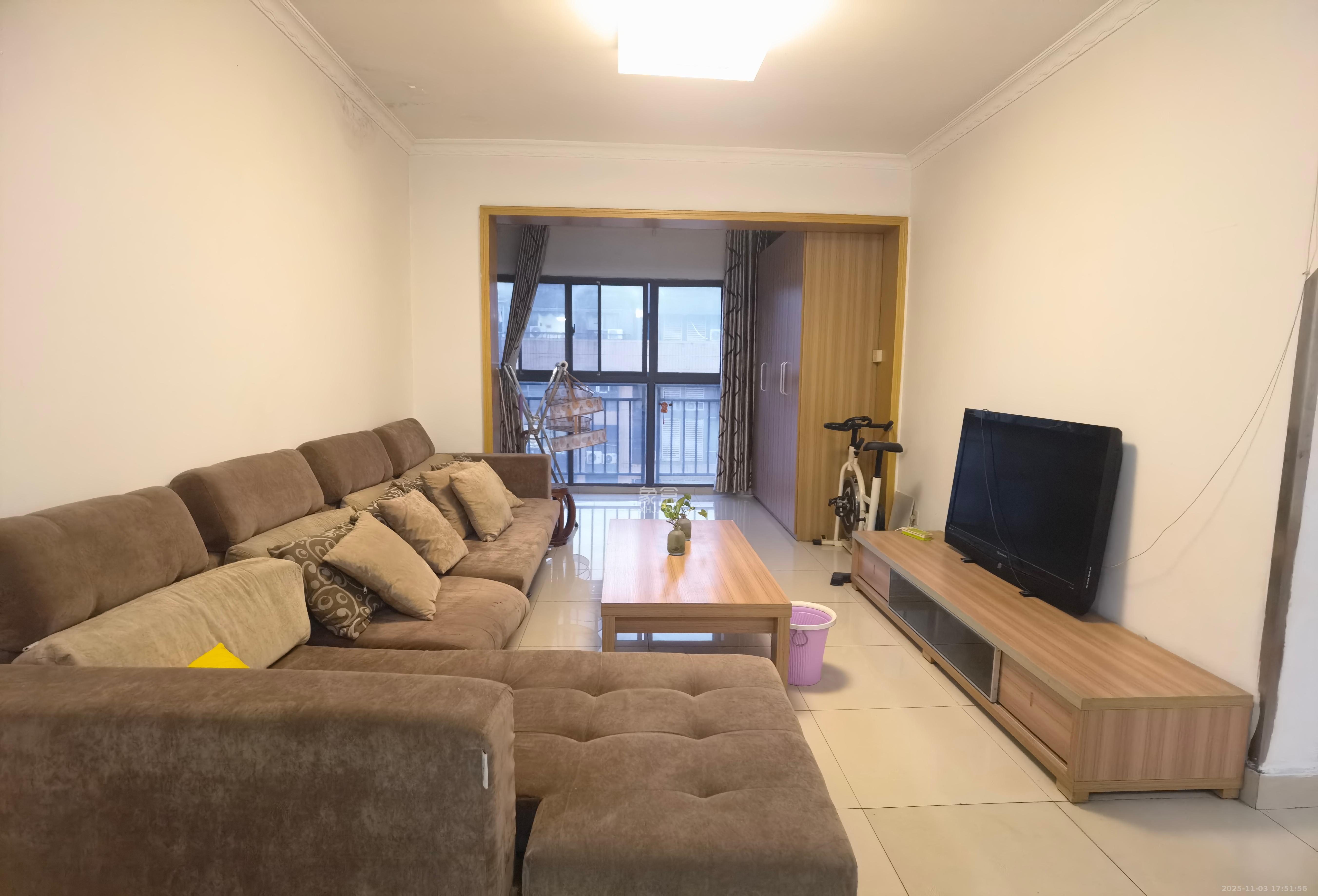 中信文化广场(中信新城二期) 3室2厅1卫 1800.0元/月 中信文化广场(中信新城二期) 3室2厅1卫 1800.0元/月室内图