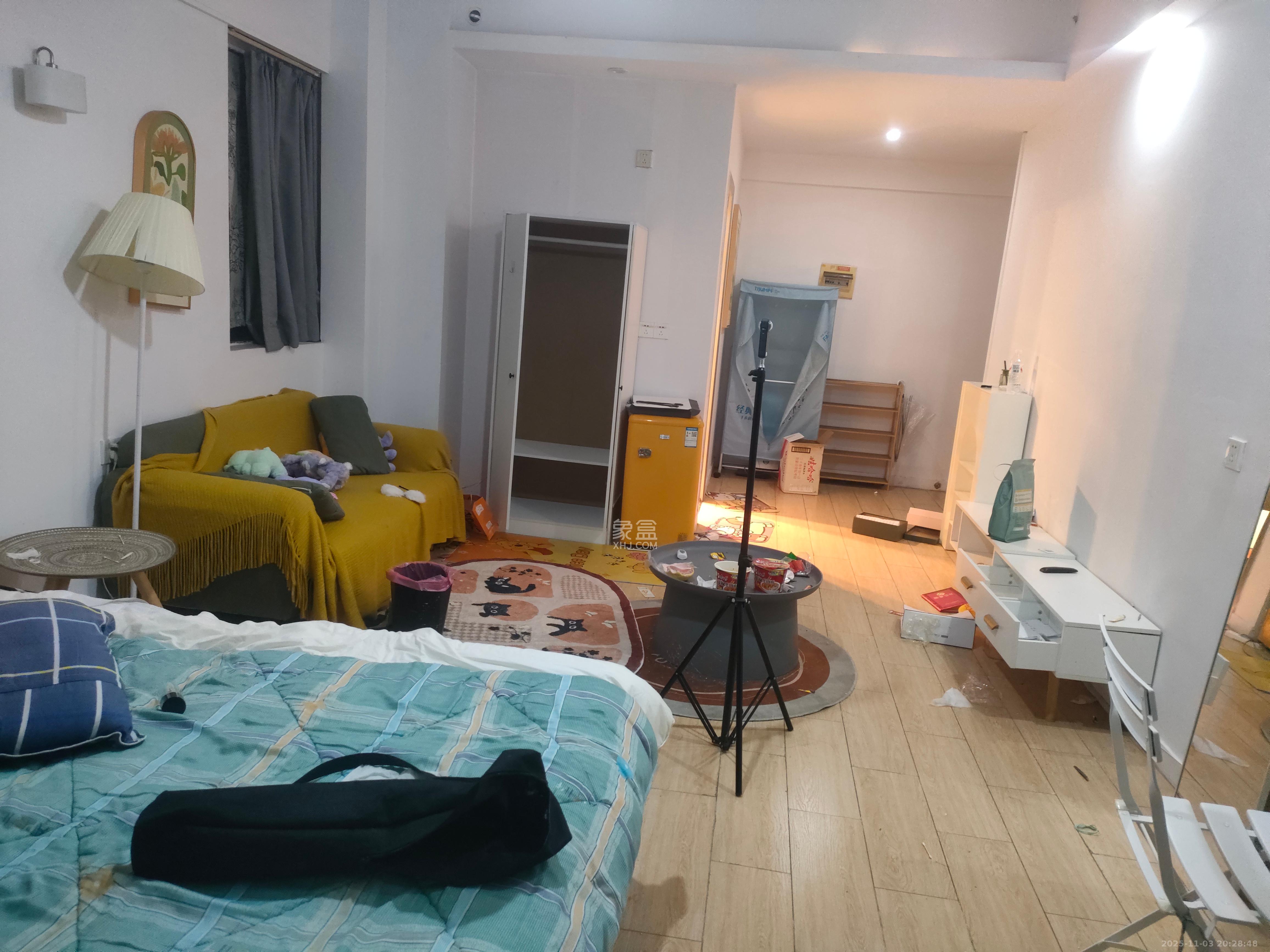 凯通国际城（凯通朝庭）  1室1厅1卫    1400.0元/月