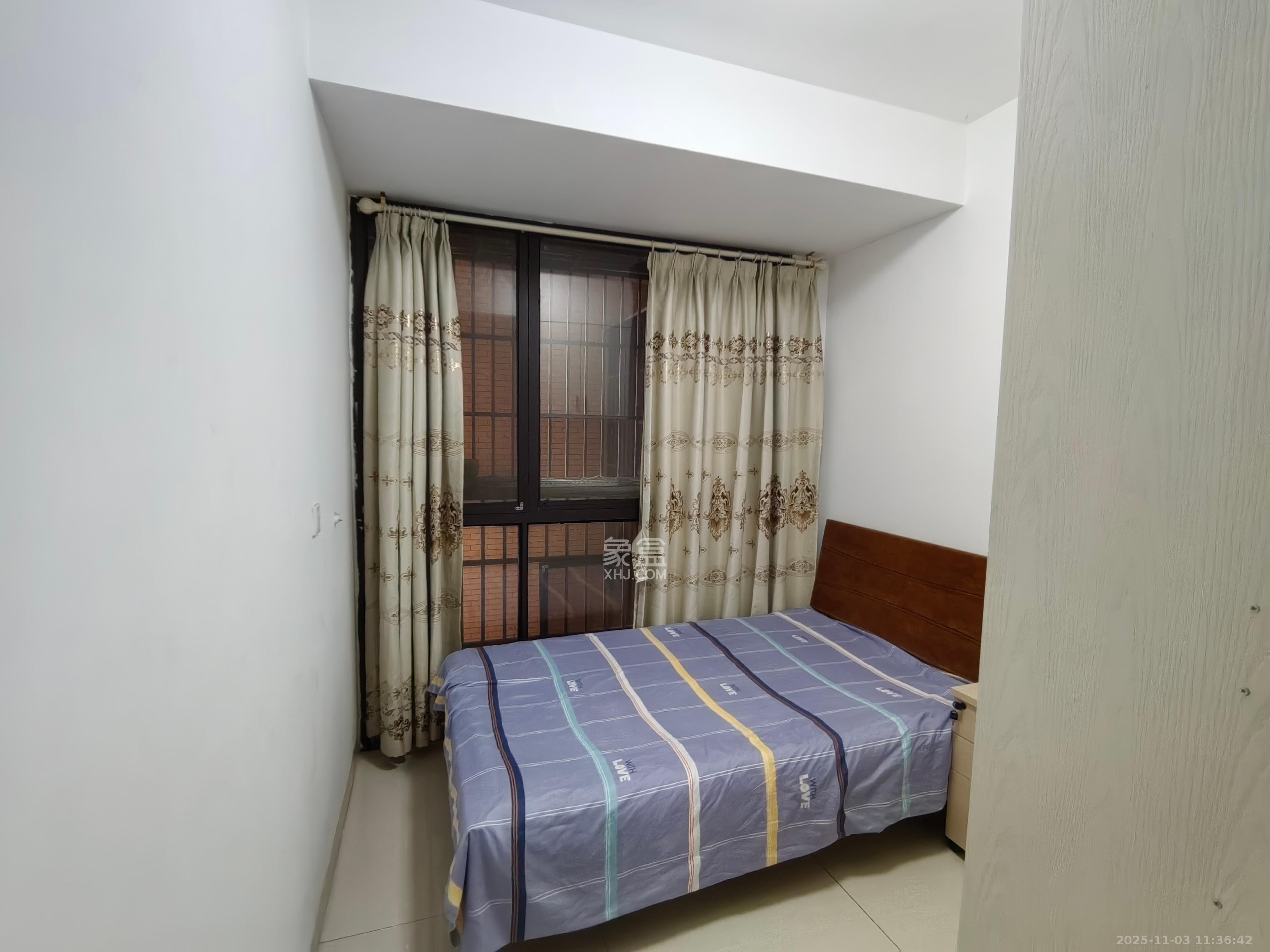 三景华御 4室2厅2卫 2200.0元/月 三景华御 4室2厅2卫 2200.0元/月室内图