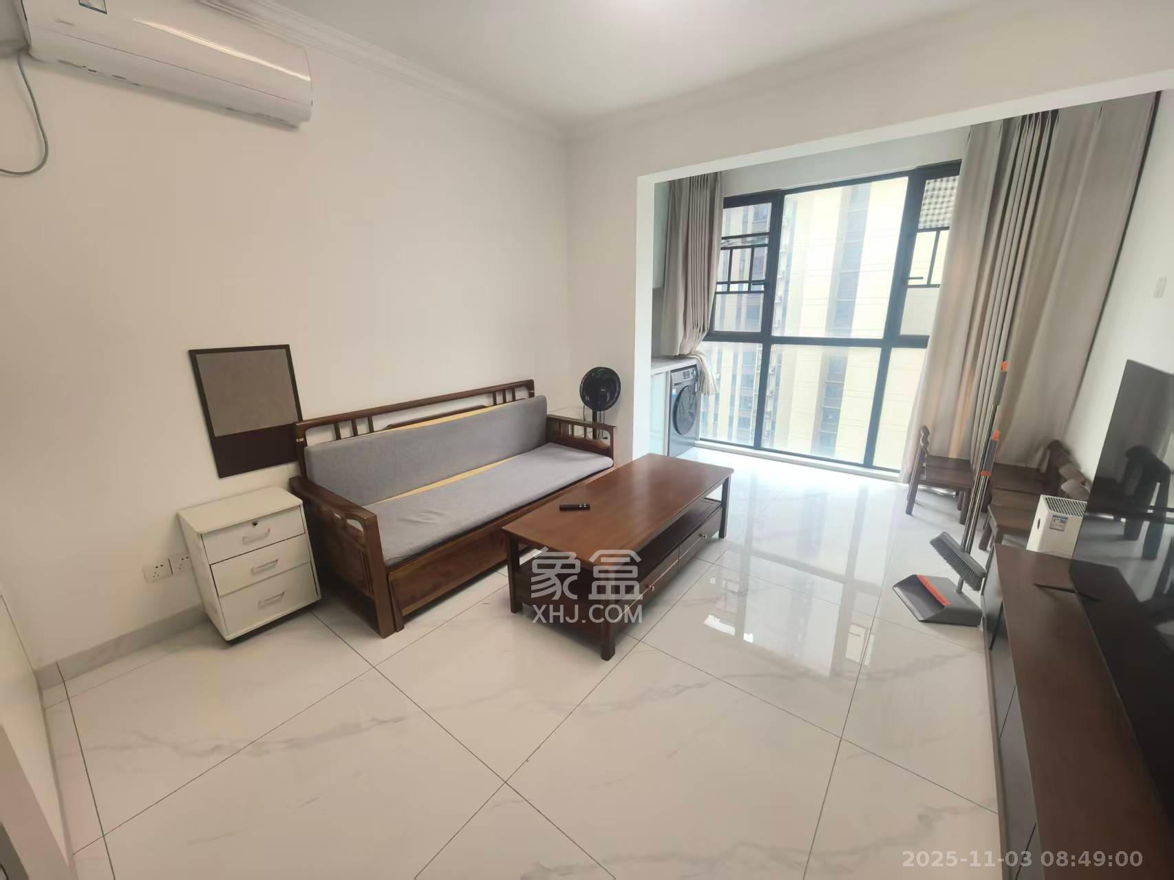 博林云栖  2室2厅1卫    2900.0元/月